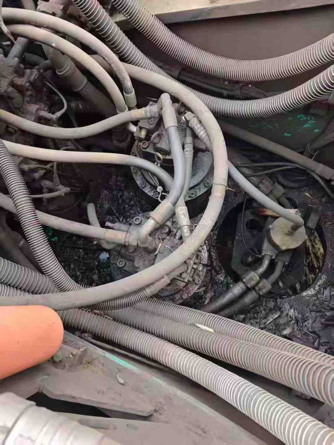 Used Kobelco SK850 Excavator 2016 Model / 3