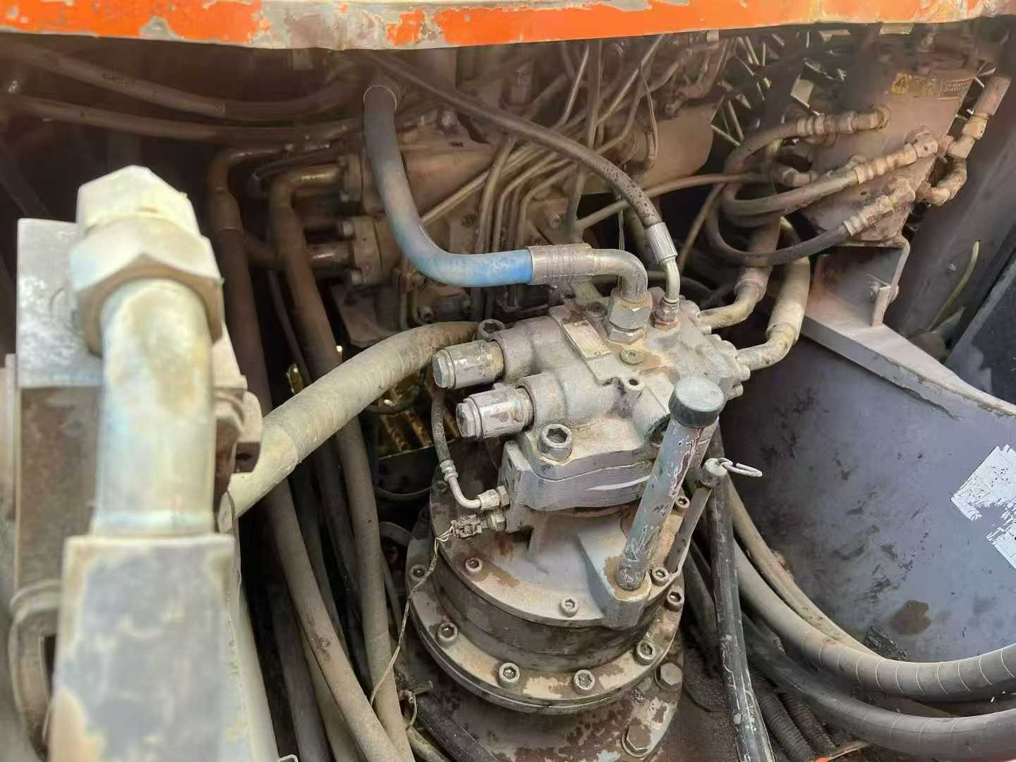 Used Hitachi ZX200-6 Excavator 2016 Model / 6