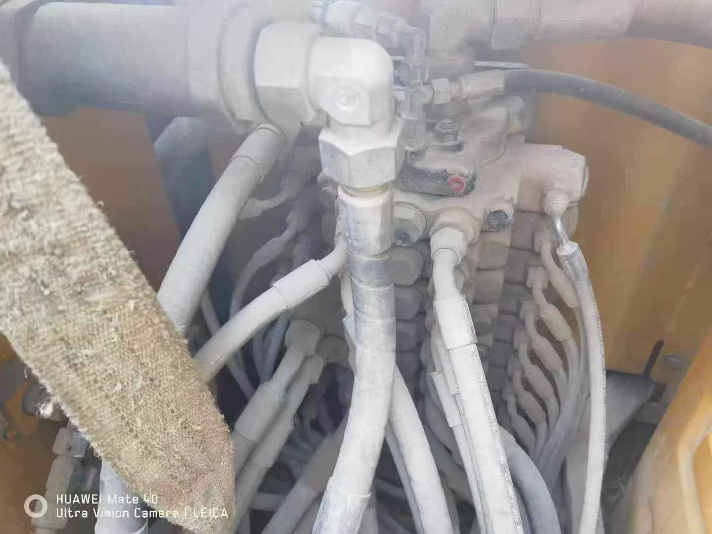 Used XCMG XE75C Excavator 2022 Model / 7