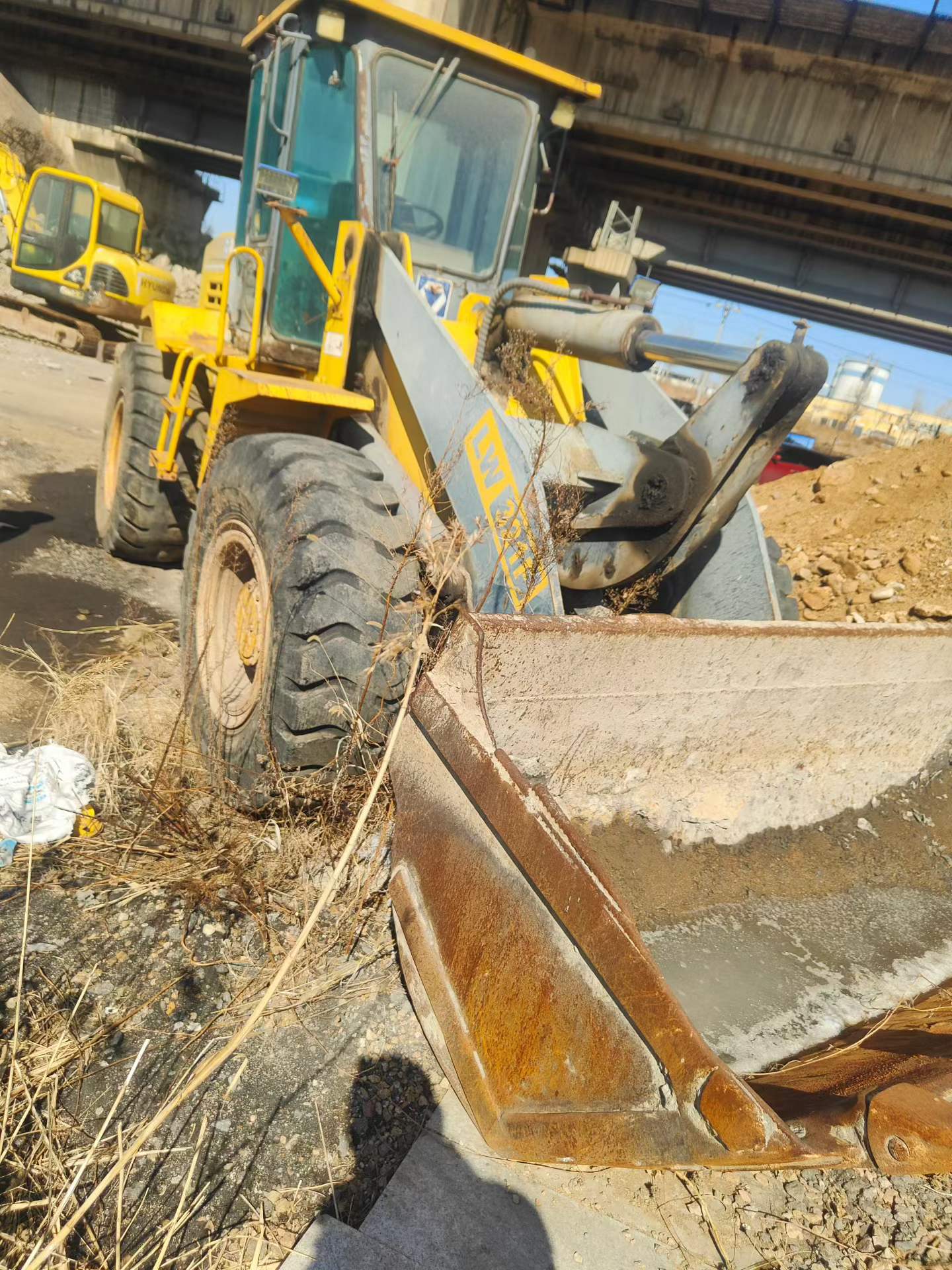 Used XCMG ZL30E Excavator 2016 Model / 3