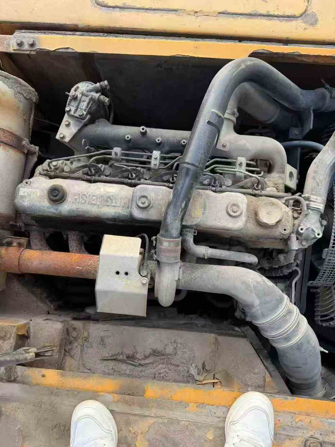 Used Sany SY205C Excavator 2012 Model / 8