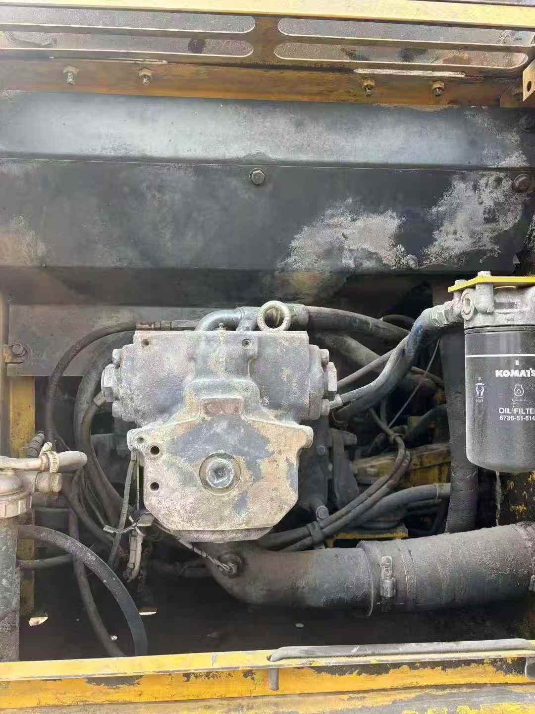 Used Komatsu PC200-7 Excavator 2007 Model / 4