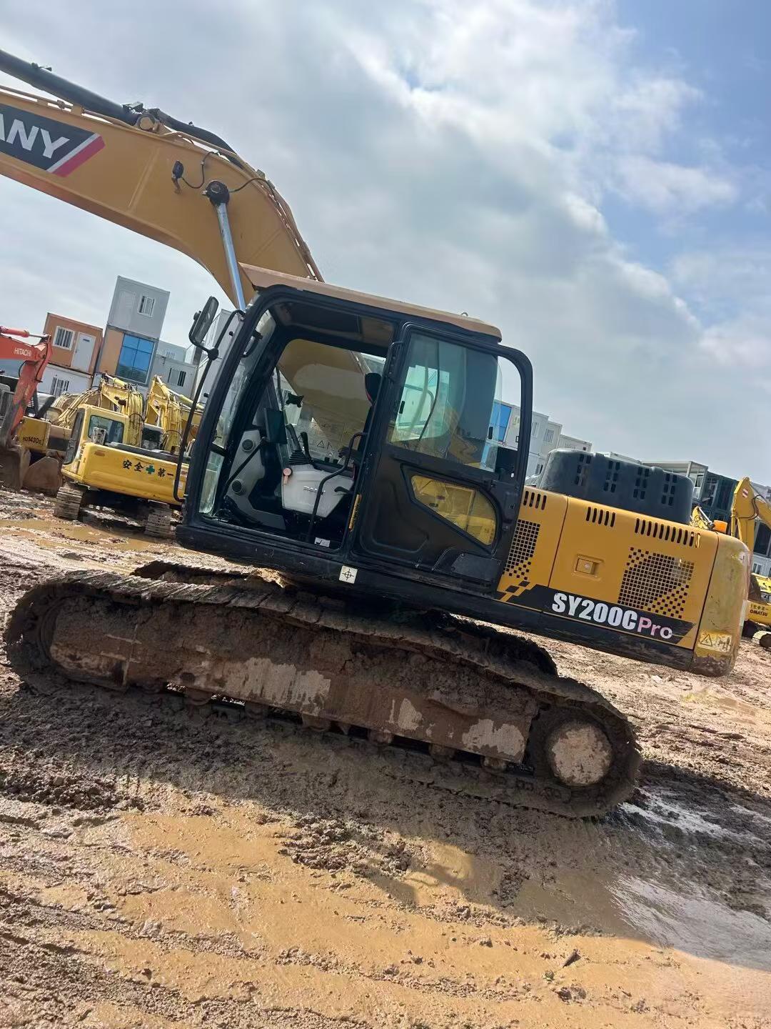 Used Sany SY200C Excavator 2021 Model / 3