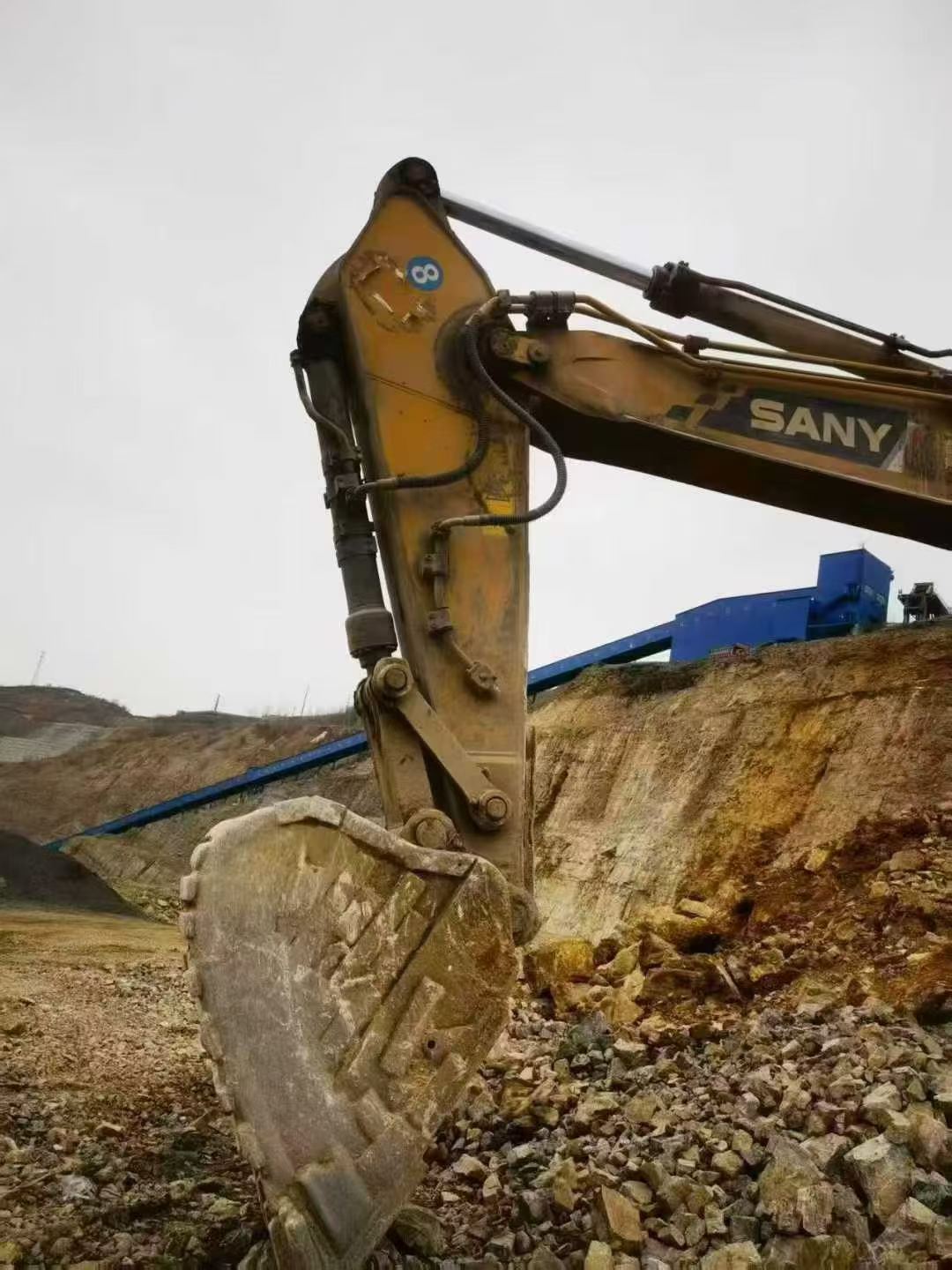 Used Sany SY375H Excavator 2016 Model / 4