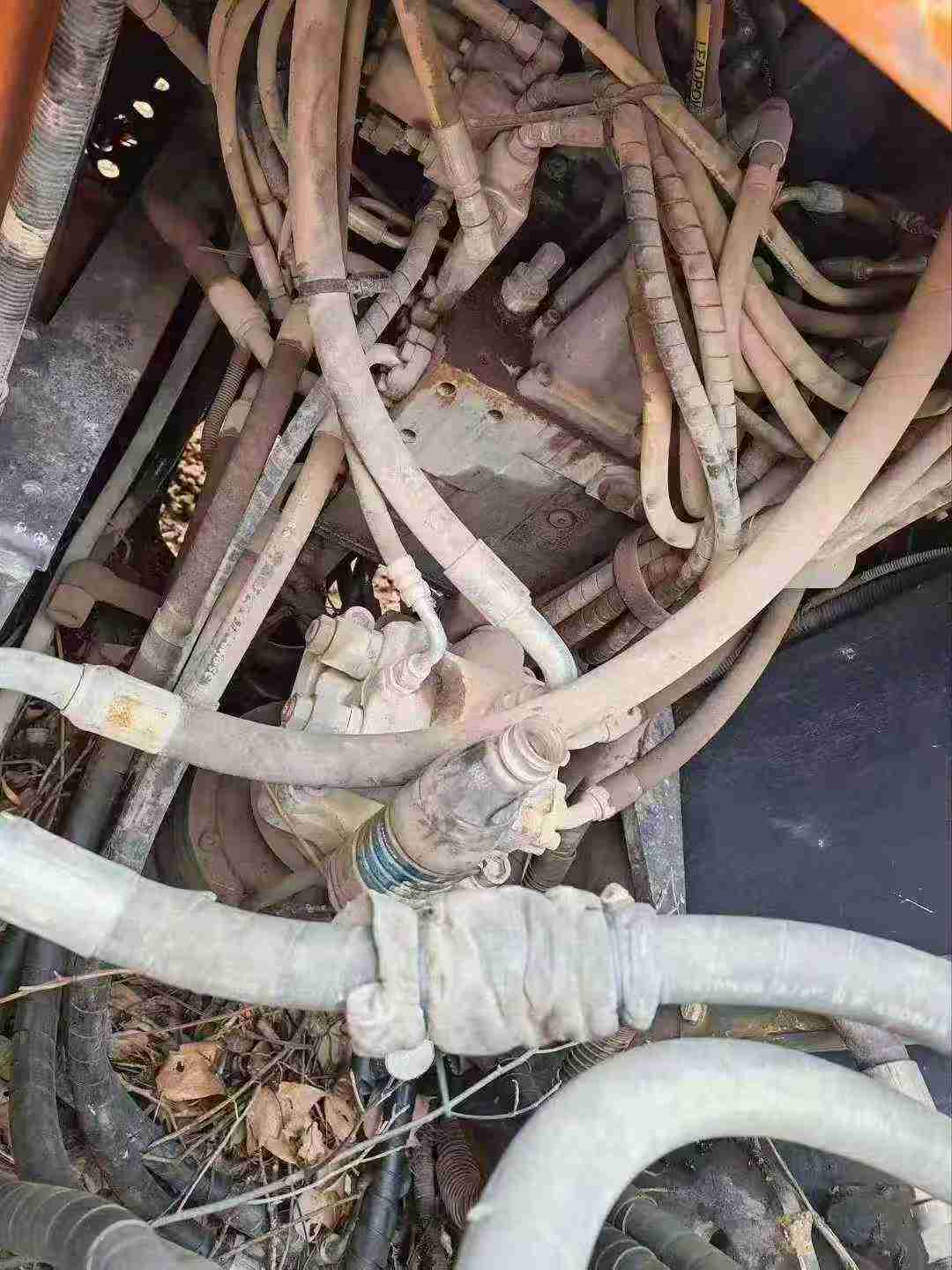 Used Hitachi EX130H-5 Excavator 2016 Model / 2