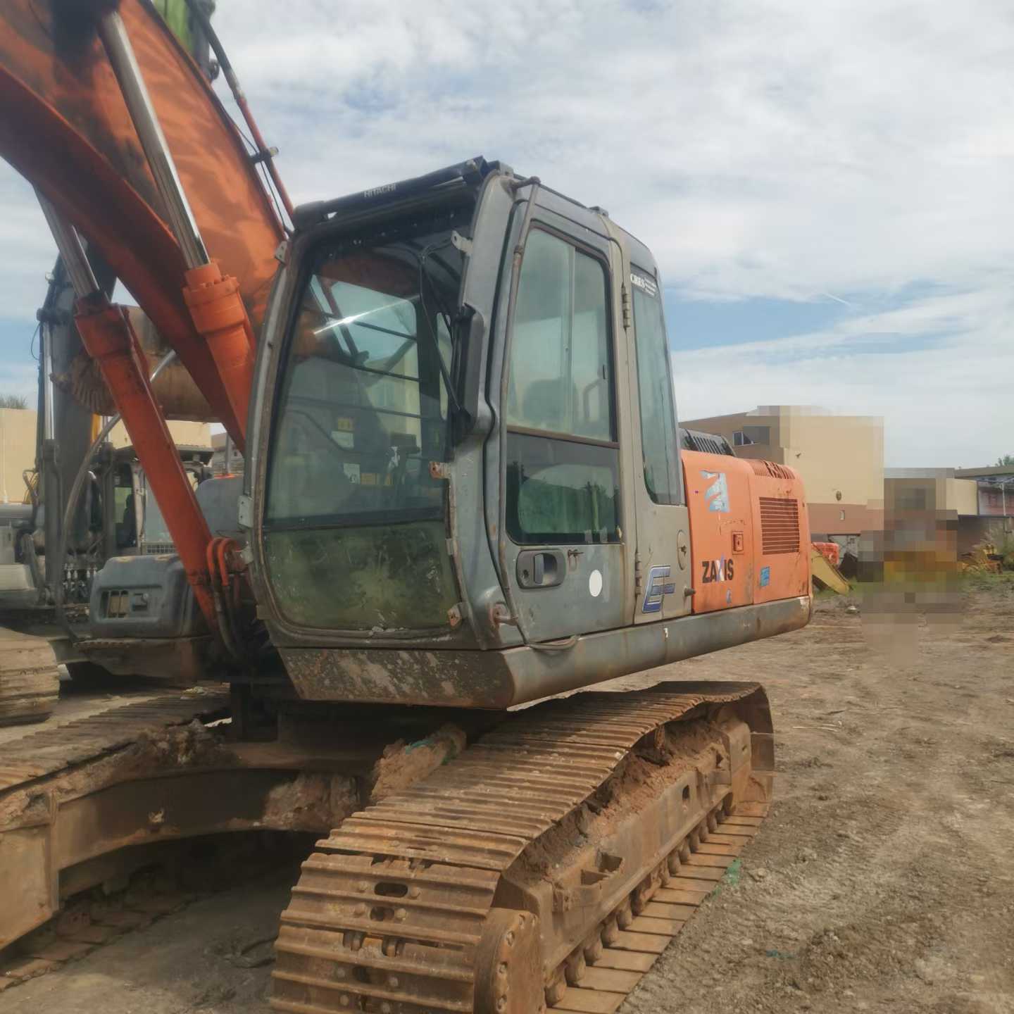 Used Hitachi EX210-5 Excavator 2013 Model / 3
