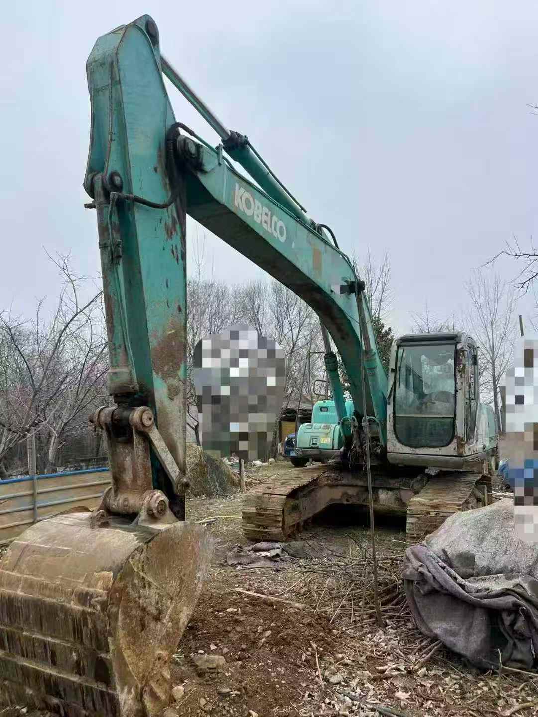 Купить Подержанный Экскаватор Kobelco SK200-6 / 2 Купить Подержанный Экскаватор Kobelco SK200-6 / 2