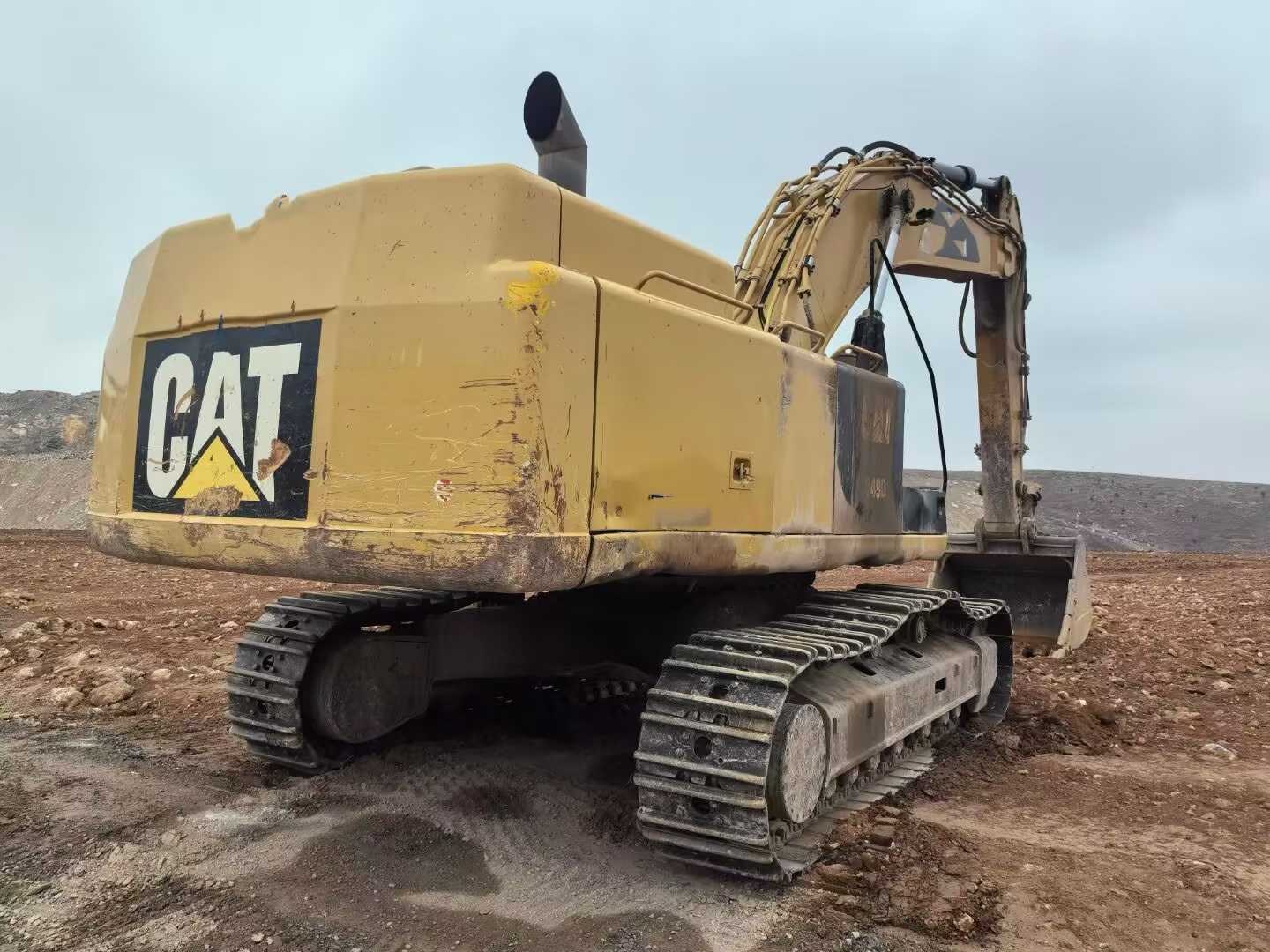 Compre Escavadeira Caterpillar 349E Usada / 2