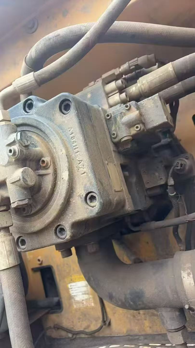 Used Sany SY205C Excavator 2020 Model / 4