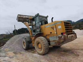 Buy Lonking LG833B Used Loader / 2 Buy Lonking LG833B Used Loader / 2