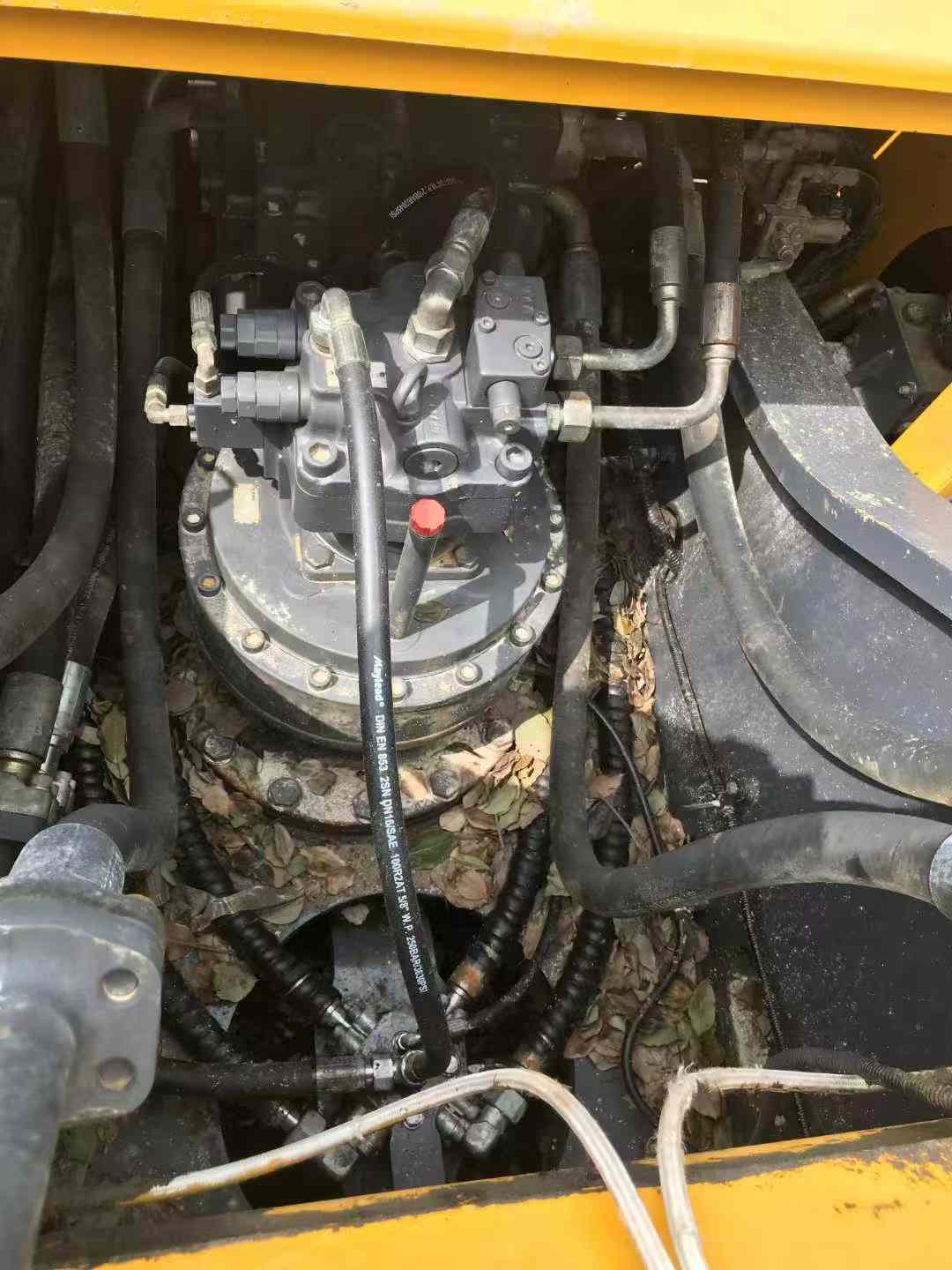 Used XCMG XE380K Excavator 2021 Model / 6