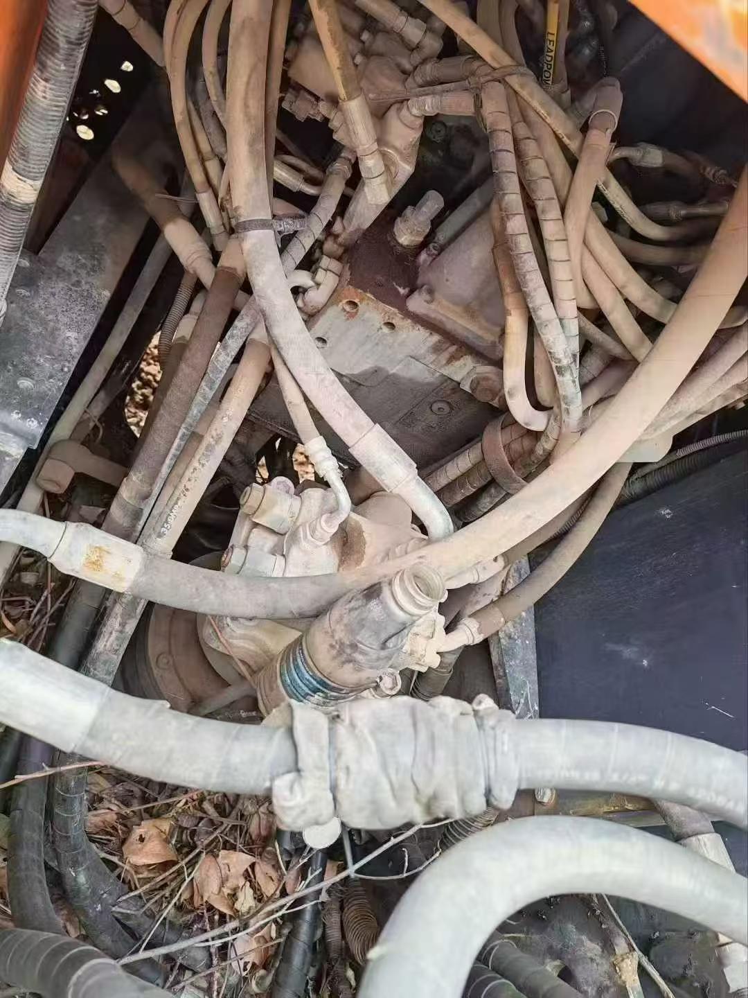 Used Hitachi EX130H-5 Excavator 2016 Model / 2