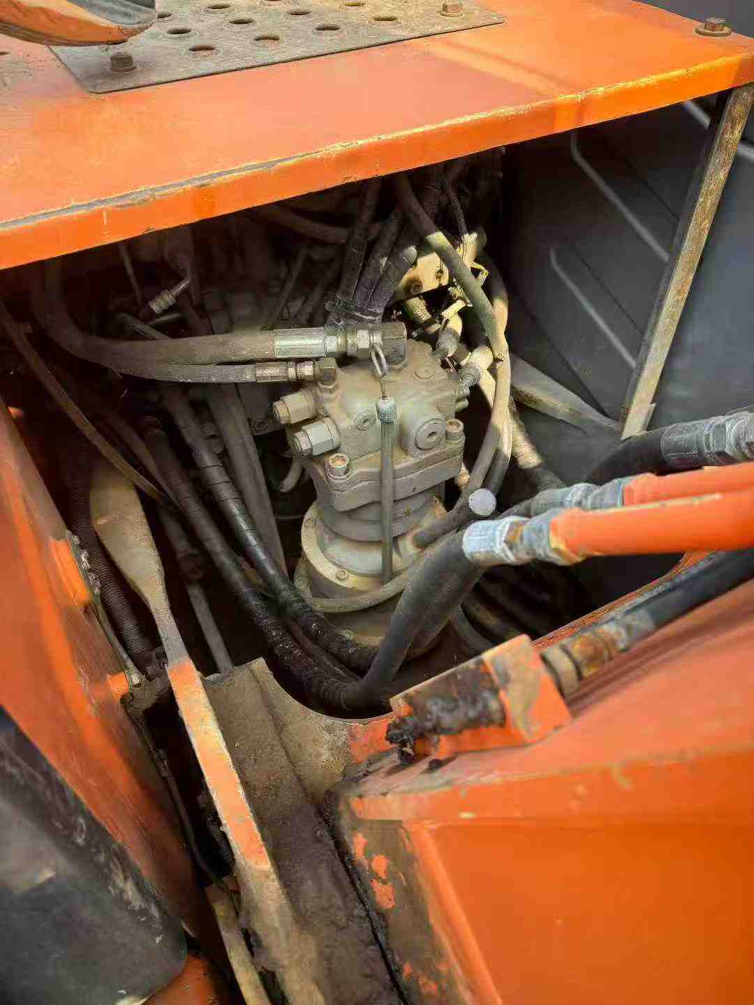 Used Hitachi EX120 Excavator 2015 Model / 4