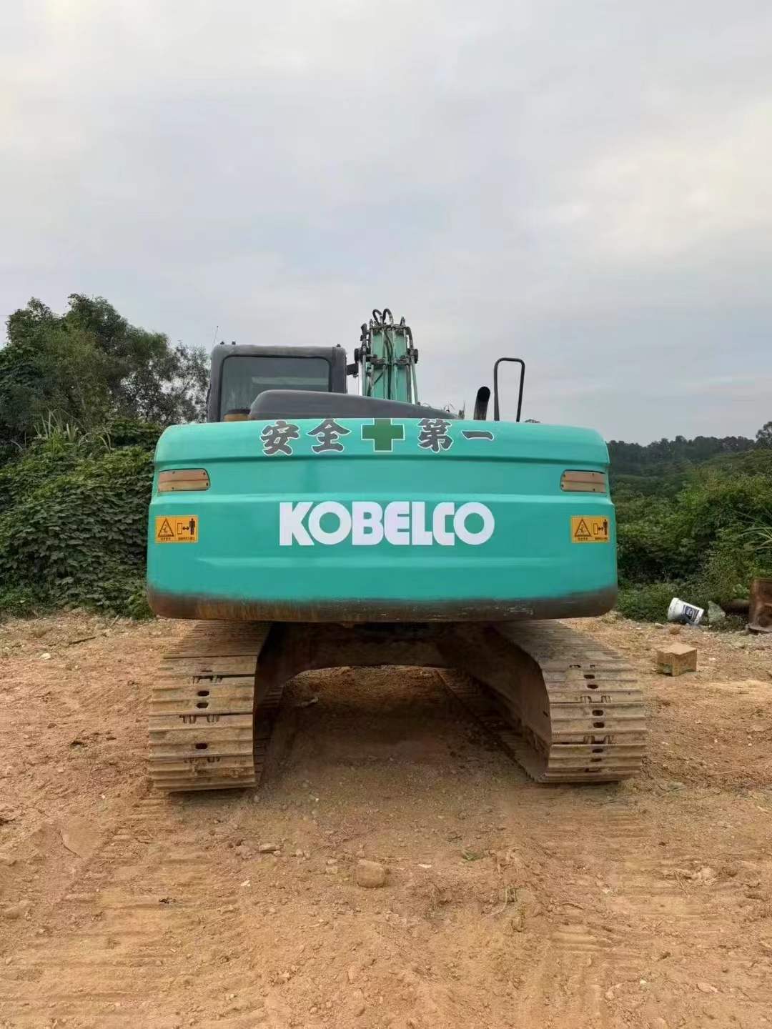 Used Kobelco SK130-8 Excavator 2016 Model / 3