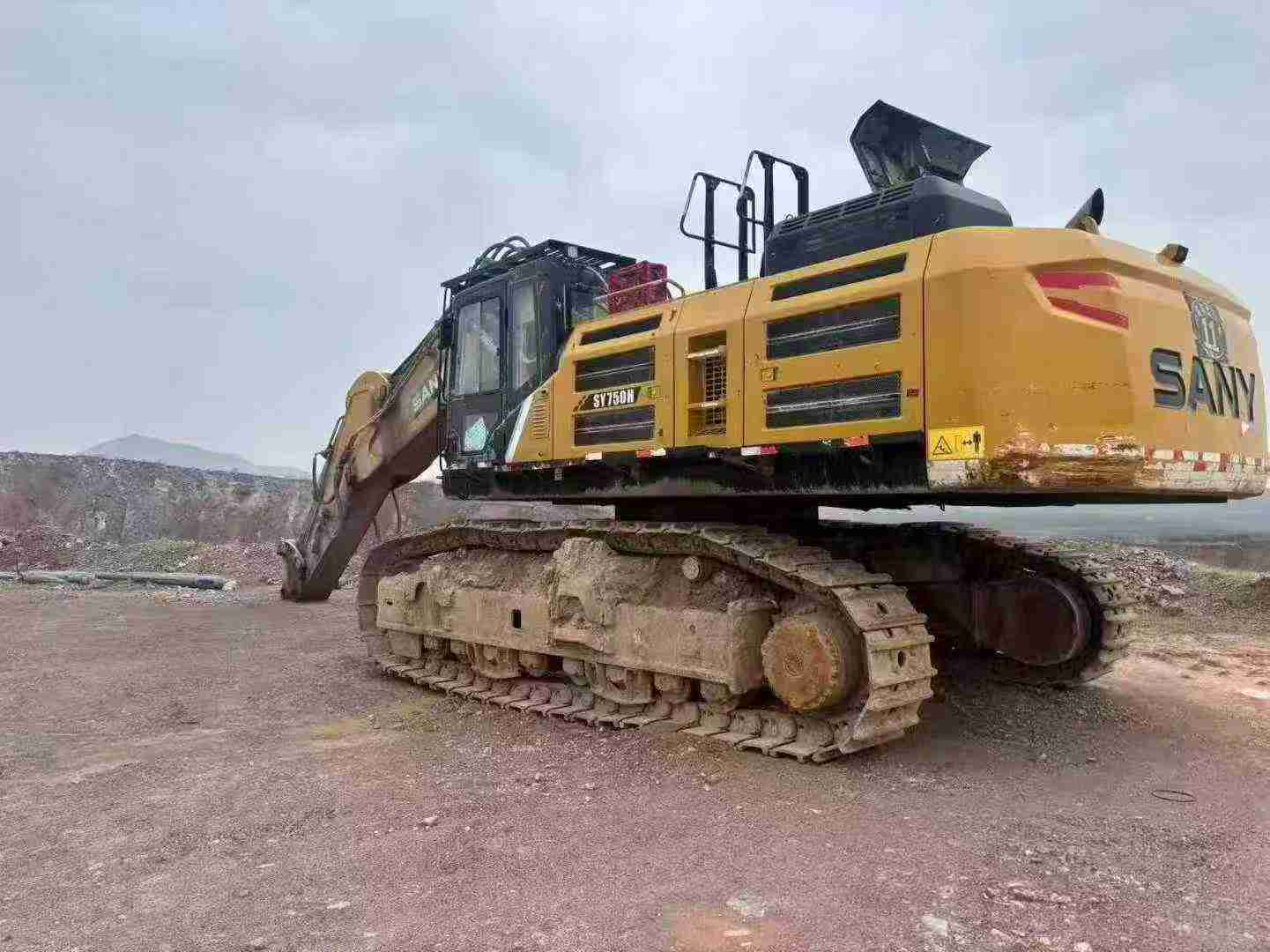 Used Sany SY750H Excavator 2018 Model / 2
