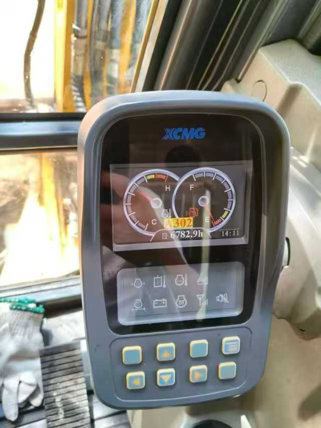 Used XCMG XE55D Excavator 2019 Model / 8