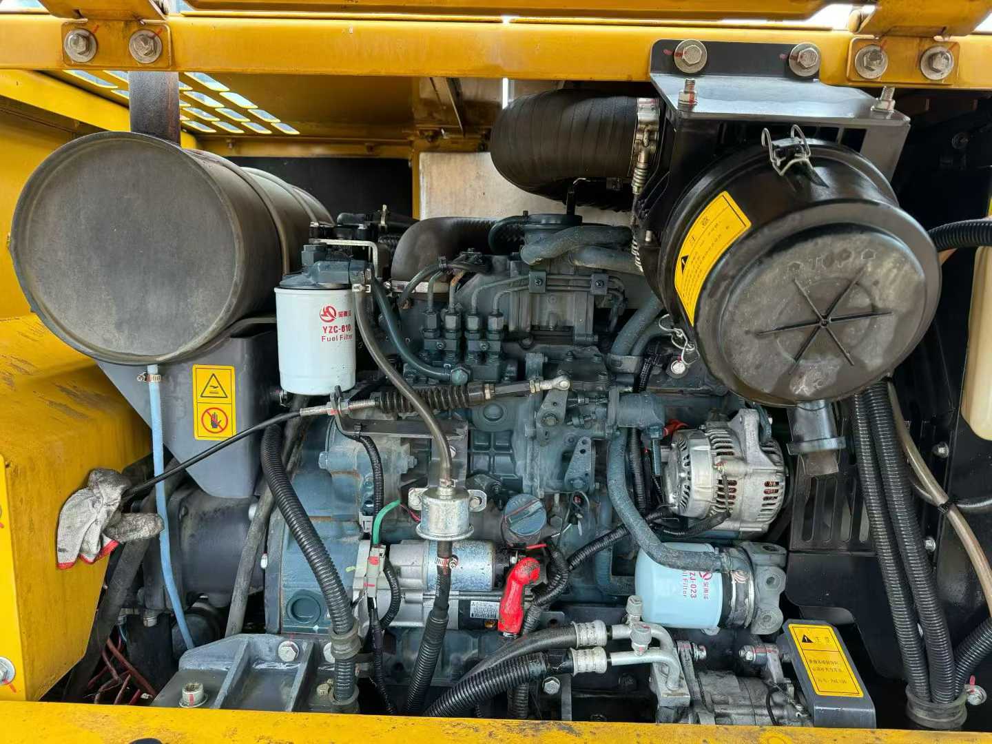 Used XCMG XE75C Excavator 2020 Model / 3