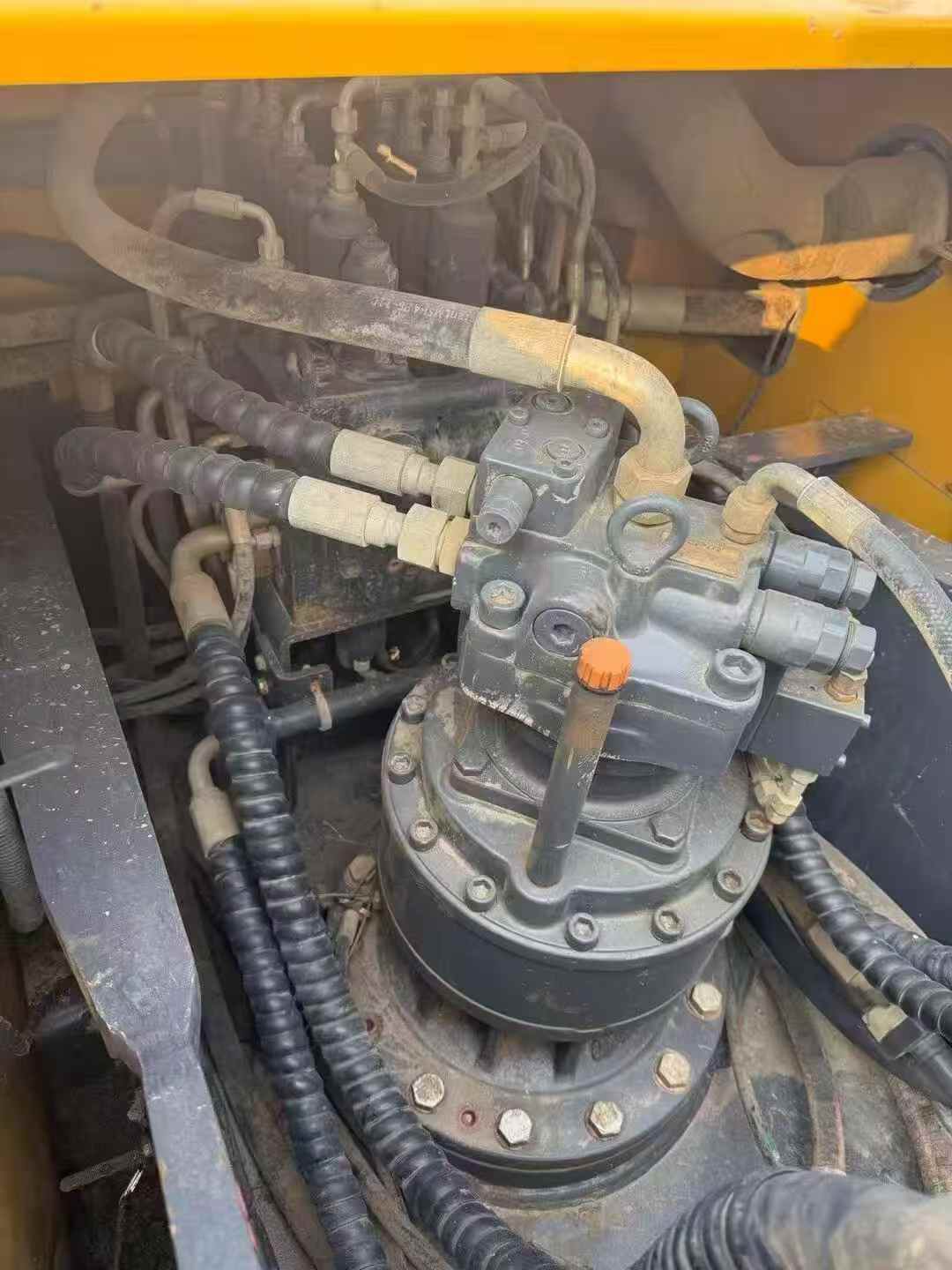 Used XCMG XE200 Excavator 2021 Model / 8