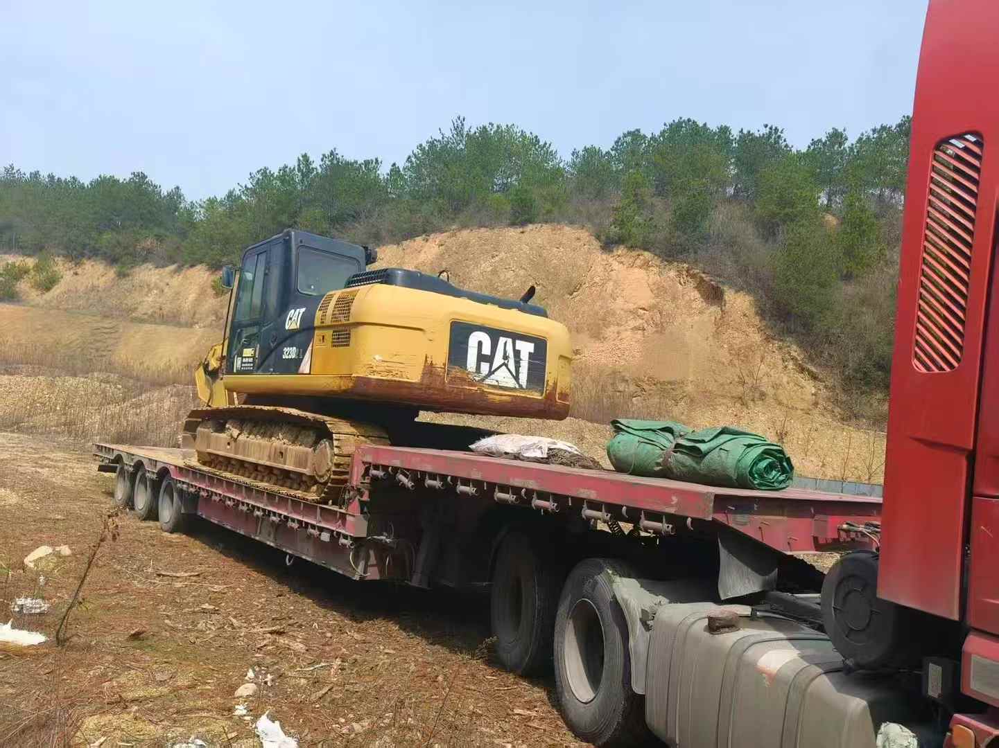 Used Caterpillar 323D2L Excavator 2017 Model / 2