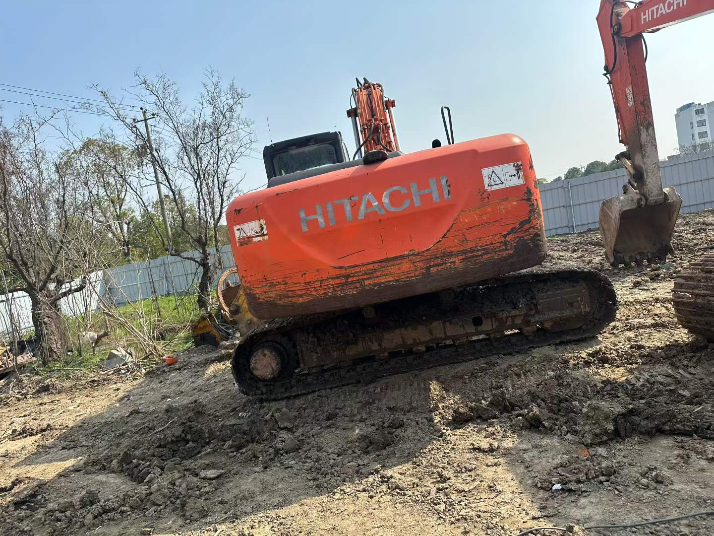 Used Hitachi EX200 Excavator 2014 Model / 3