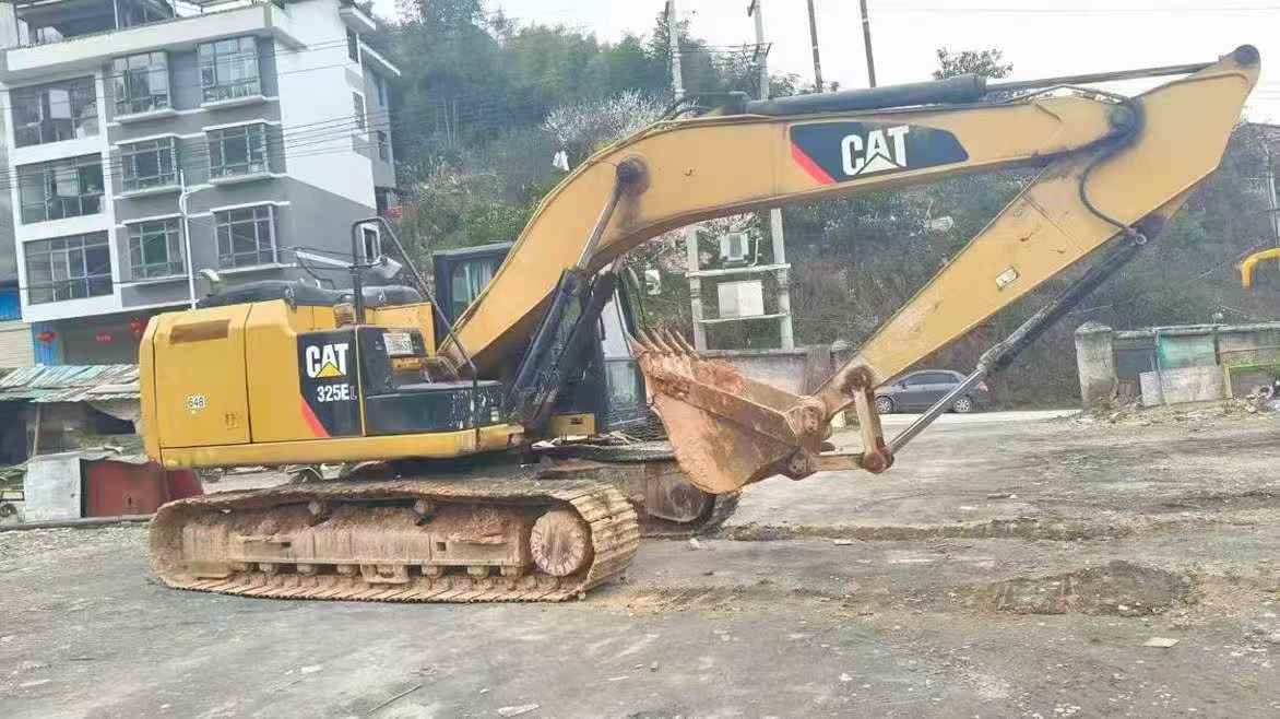 Used Caterpillar 320EL Excavator 2016 Model / 2