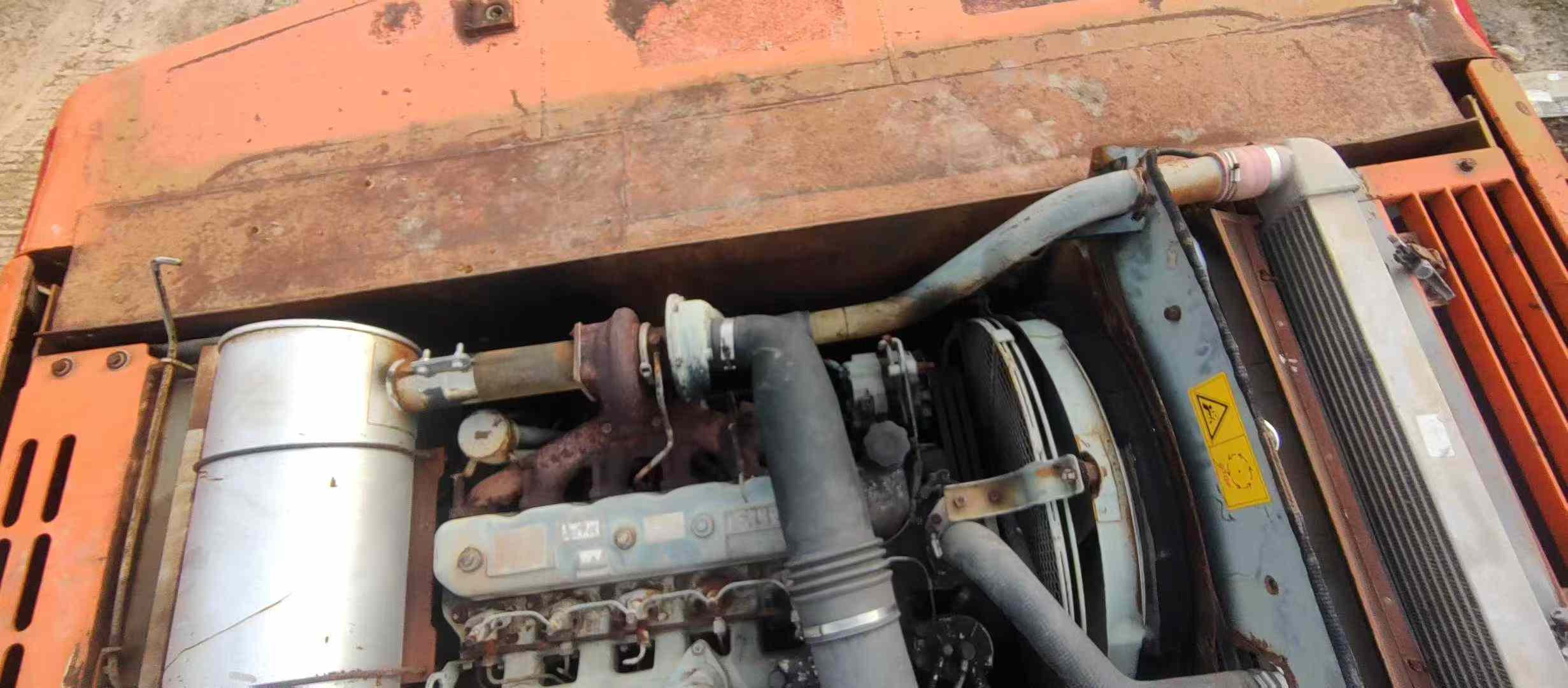 Used Hitachi EX230-6 Excavator 2016 Model / 6