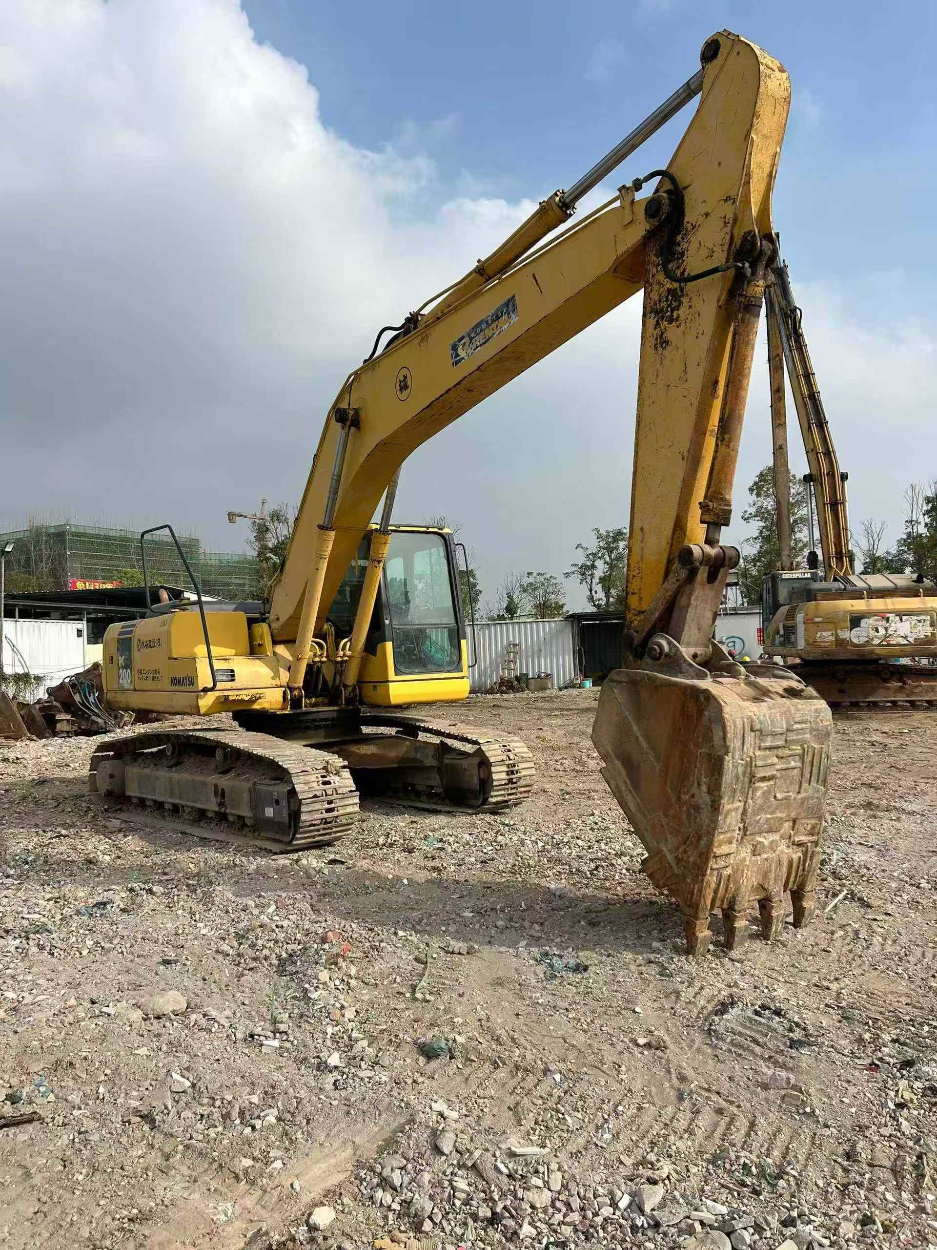 Used Komatsu PC200-7 Excavator 2016 Model / 5