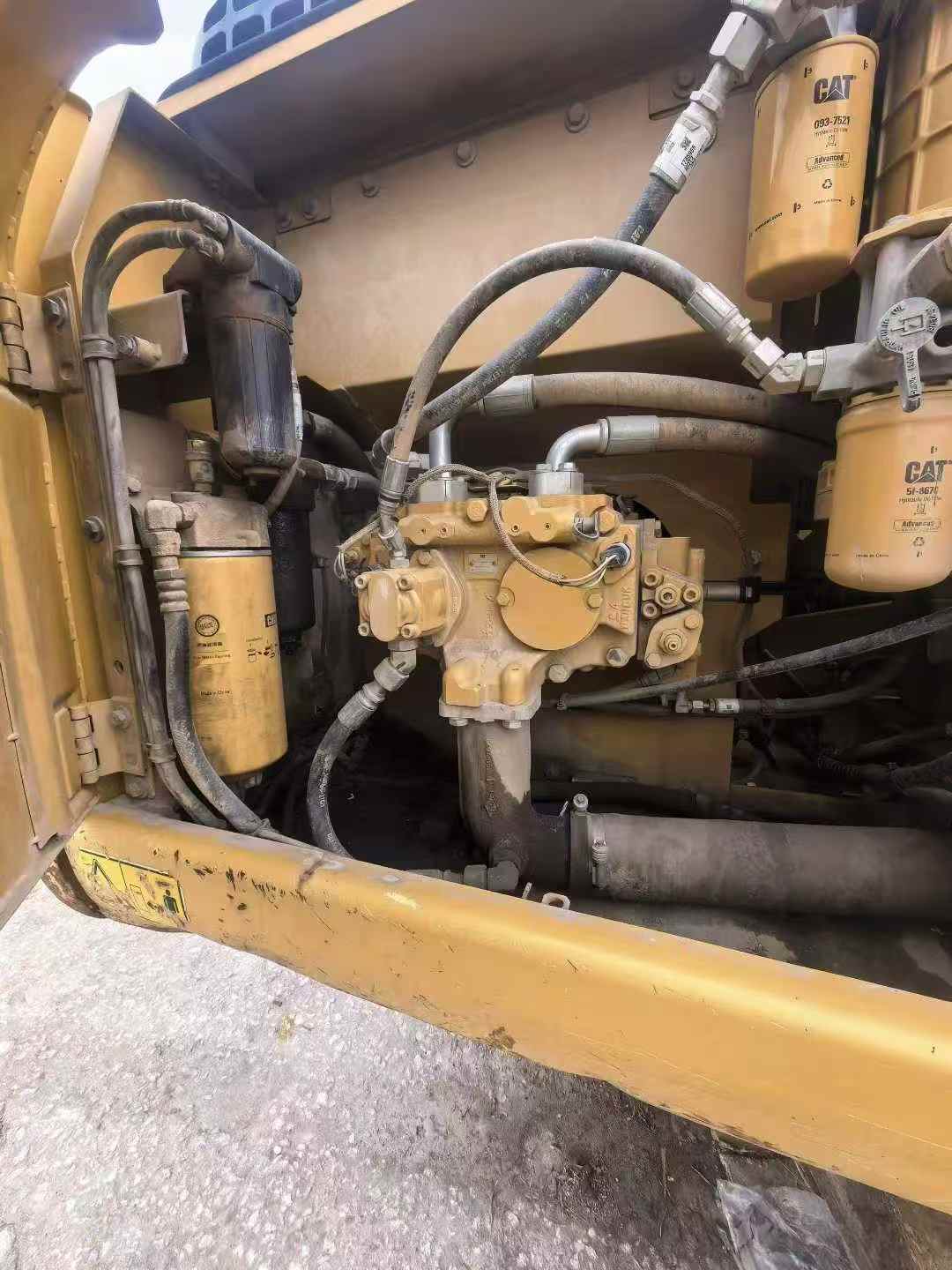 Used Caterpillar 320D Excavator 2017 Model / 6