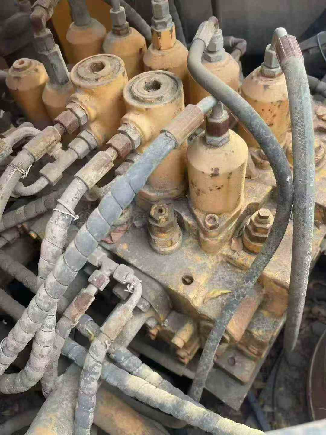 Used Sany SY385C Excavator 2016 Model / 7