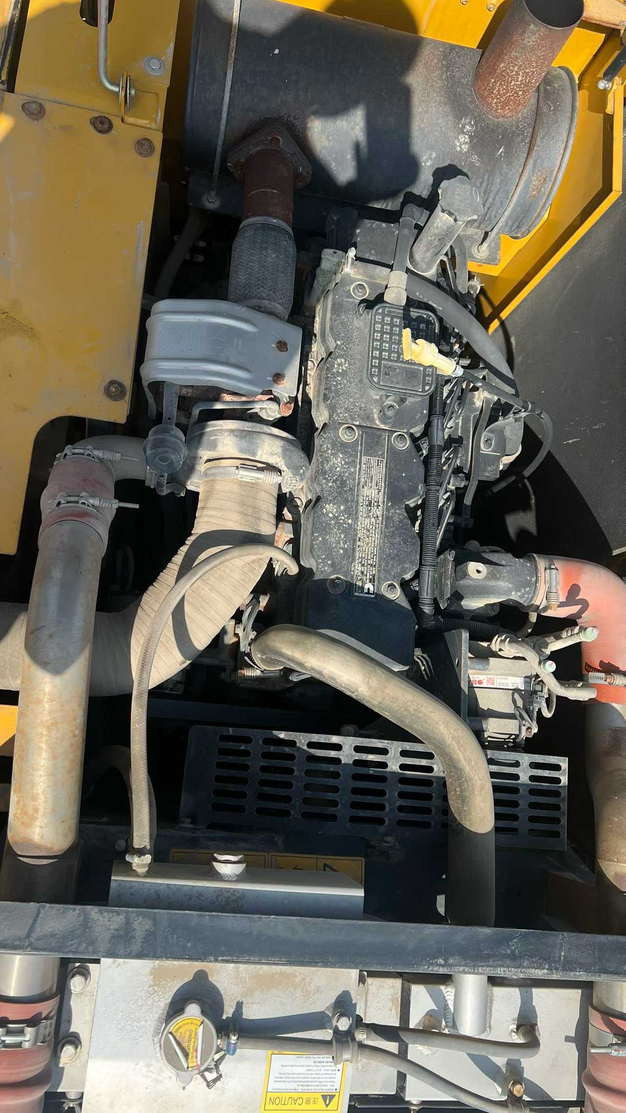 Used XCMG XE205DA Excavator 2023 Model / 8