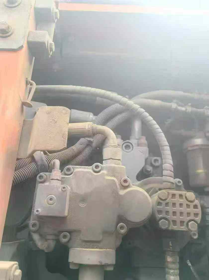 Used Hitachi ZX490LCH-5A Excavator 2017 Model / 8