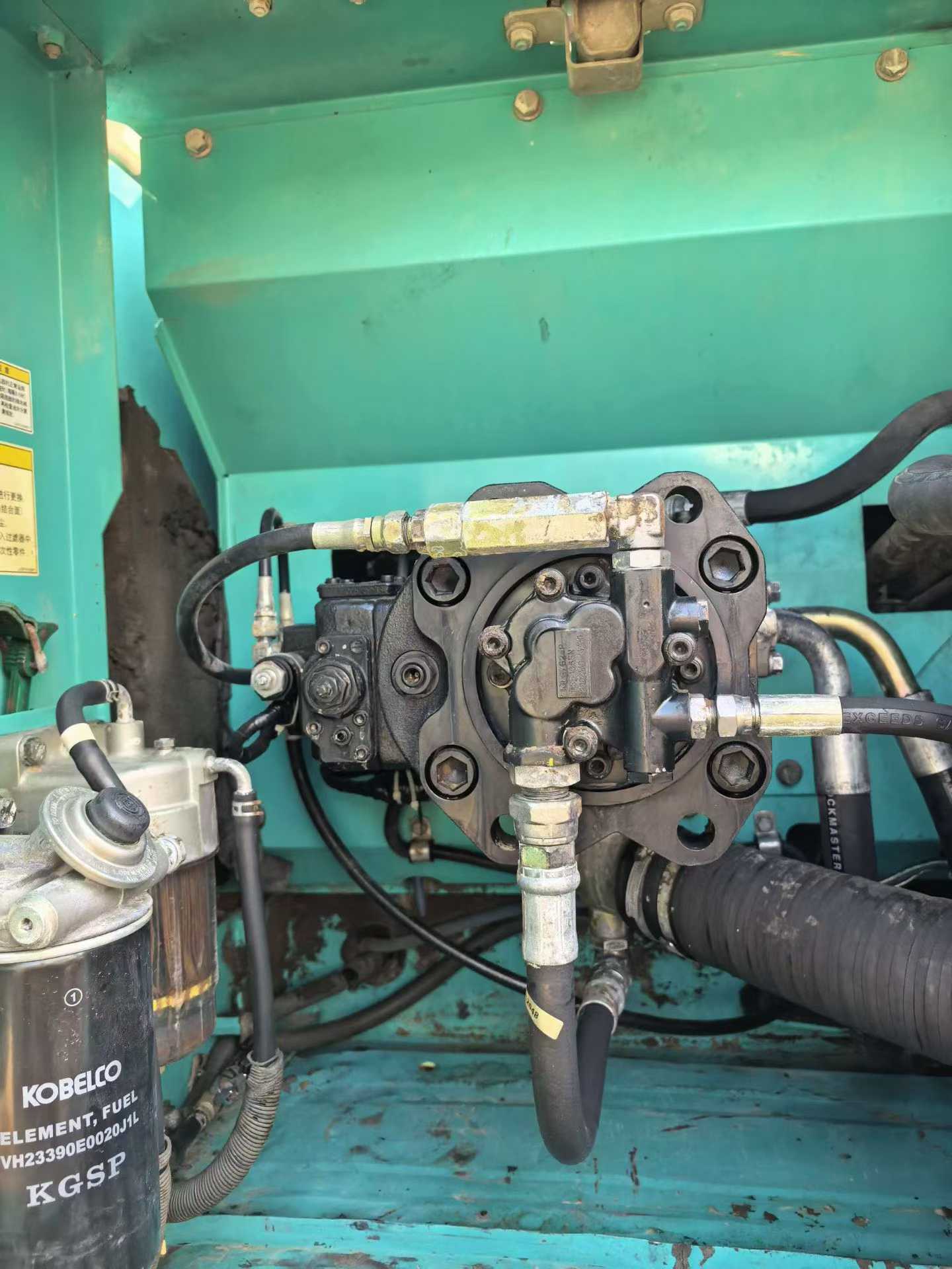 Used Kobelco SK200-8 Excavator 2016 Model / 4