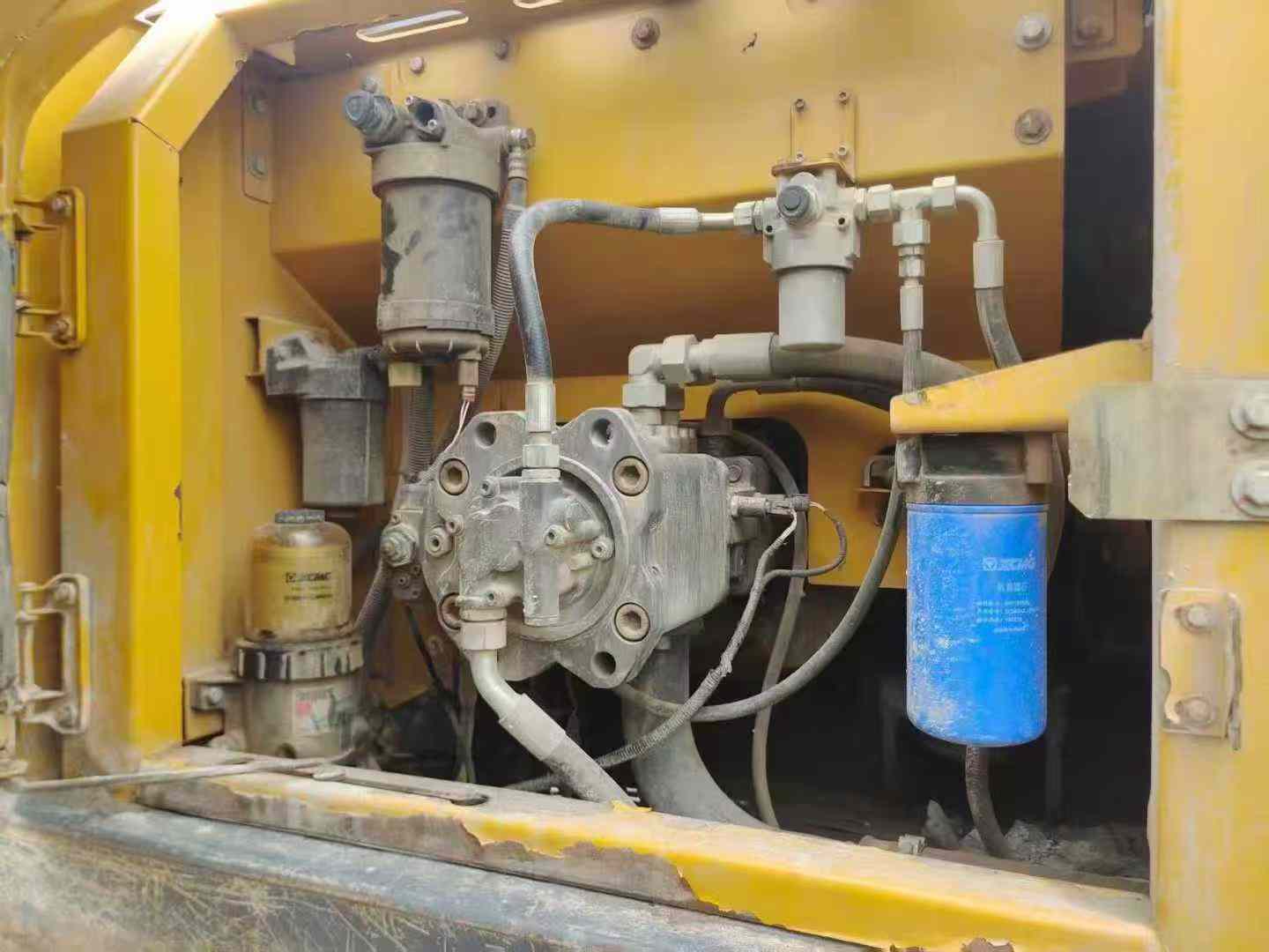 Used XCMG XE200 Excavator 2019 Model / 3