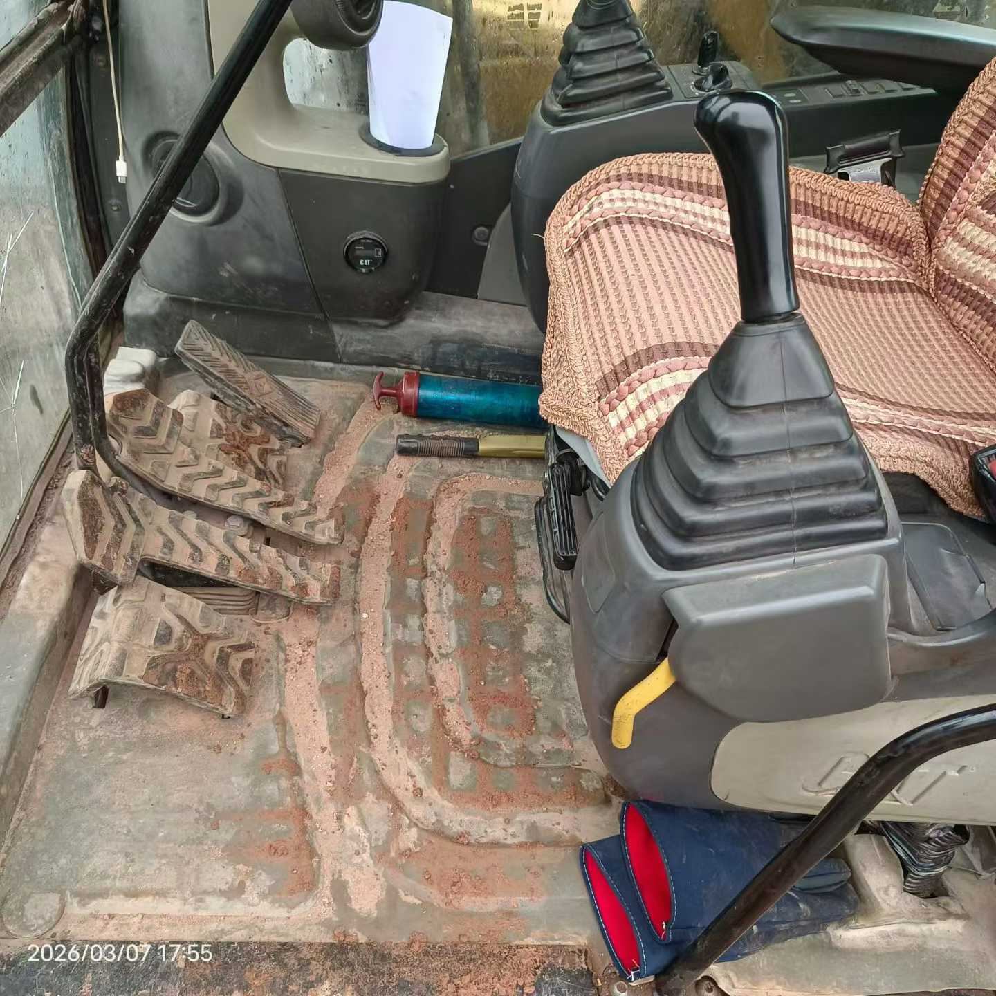 Used Caterpillar 323 Excavator 2013 Model / 5