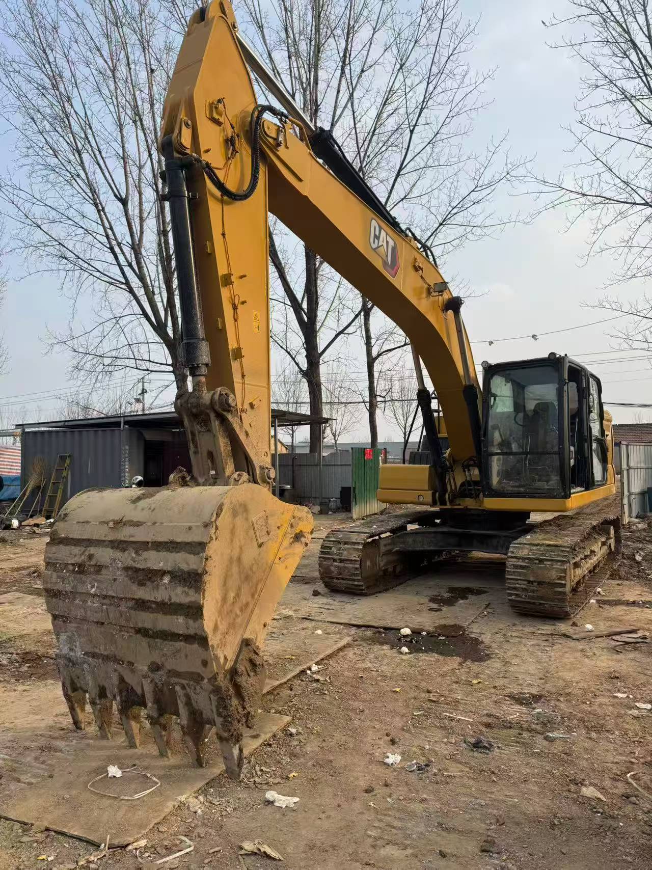 Used Caterpillar 323 Excavator 2021 Model / 2