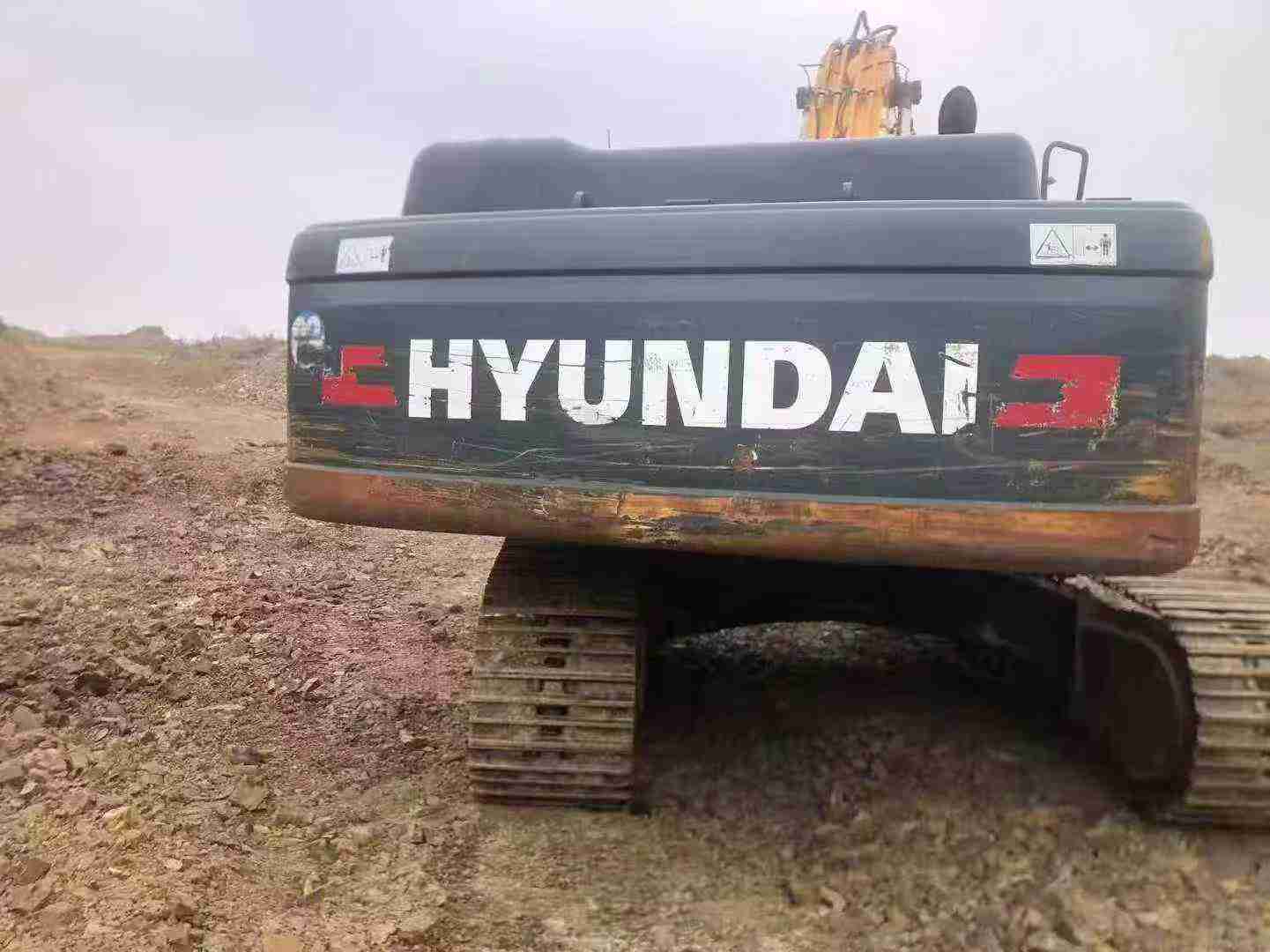 Used Hyundai R350LVS Excavator 2018 Model / 3