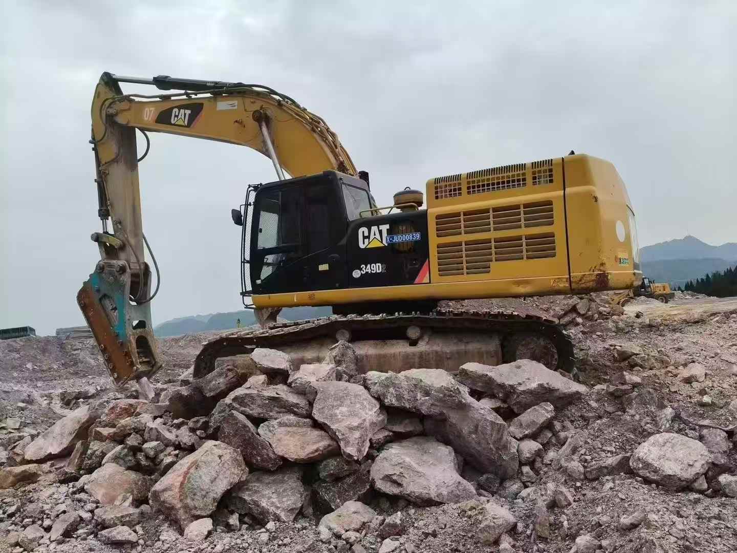 Used Caterpillar 349E Excavator 2019 Model / 3