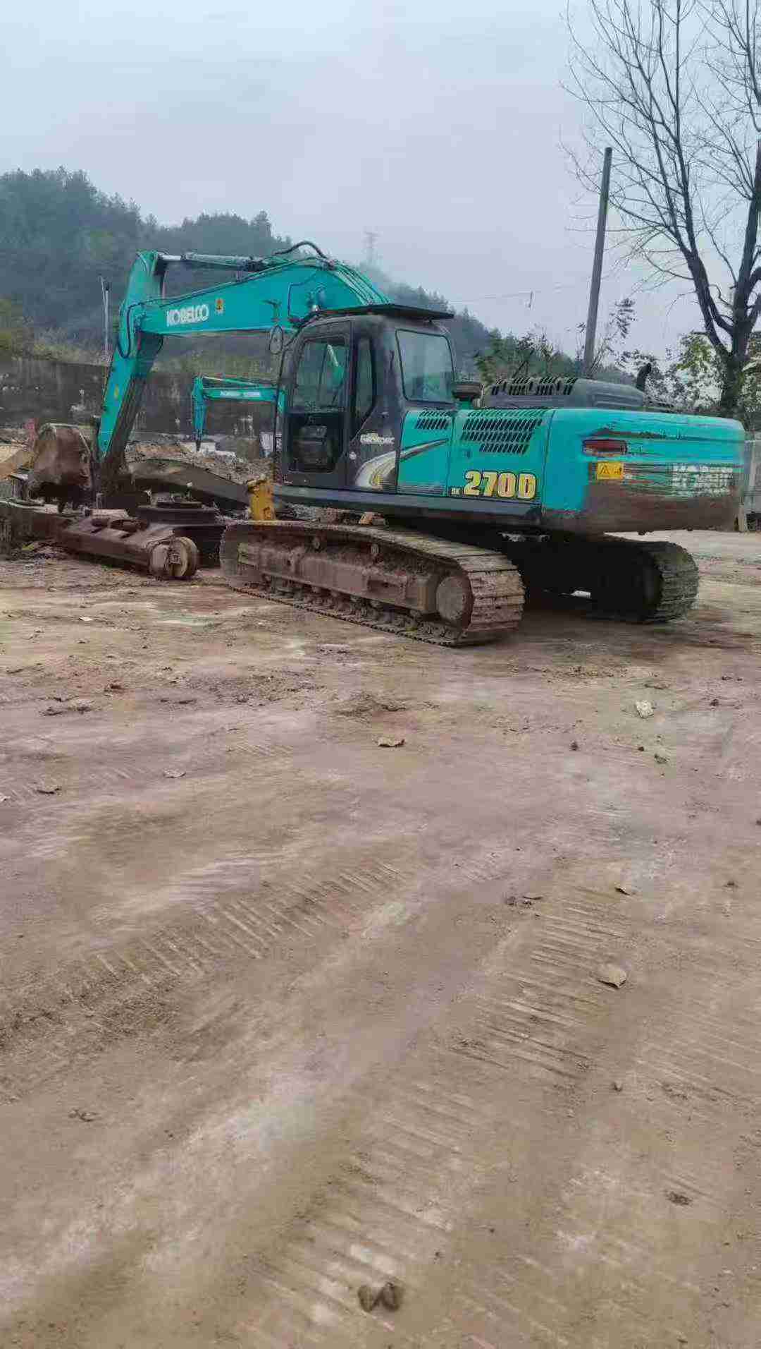 Used Kobelco SK270D Excavator 2015 Model / 3