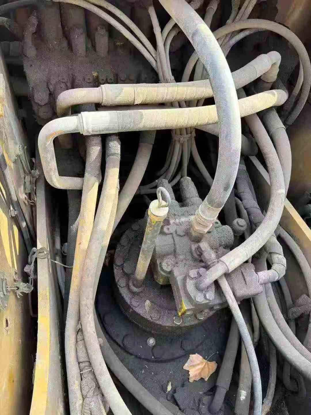 Used Caterpillar 320A Excavator 2011 Model / 7