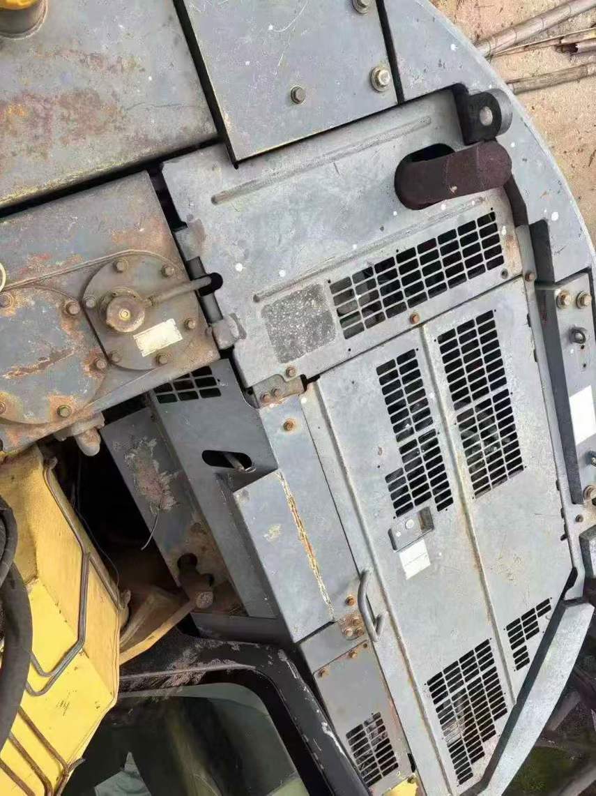 Used Komatsu PC228US Excavator 2016 Model / 4