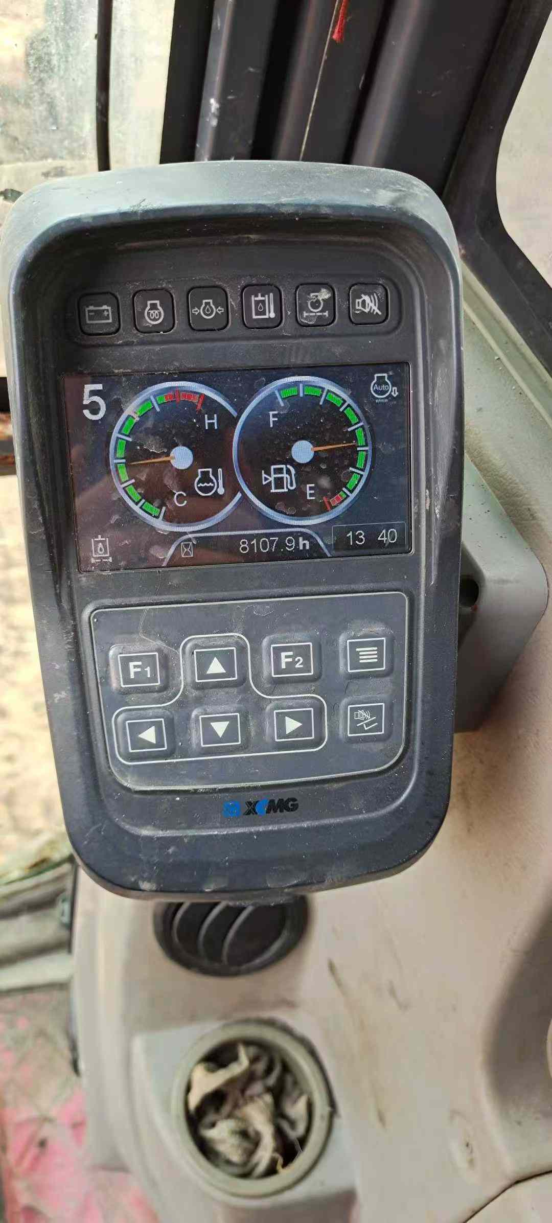 Used XCMG XE75D Excavator 2018 Model / 6