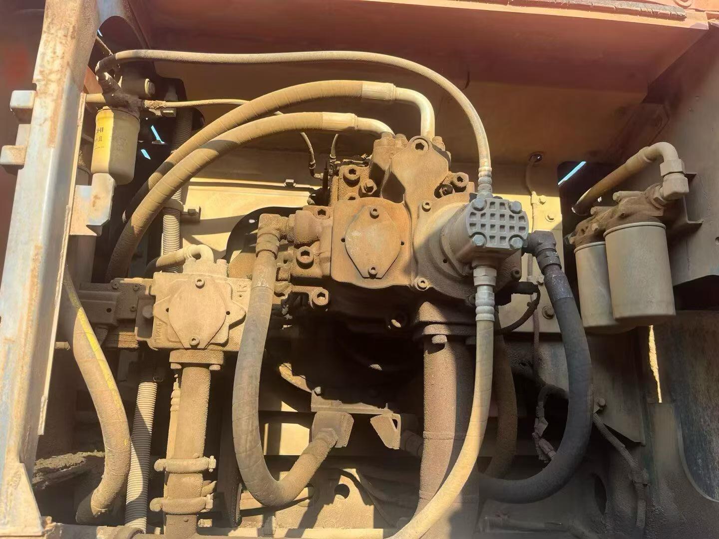 Used Hitachi ZX470 Excavator 2011 Model / 8