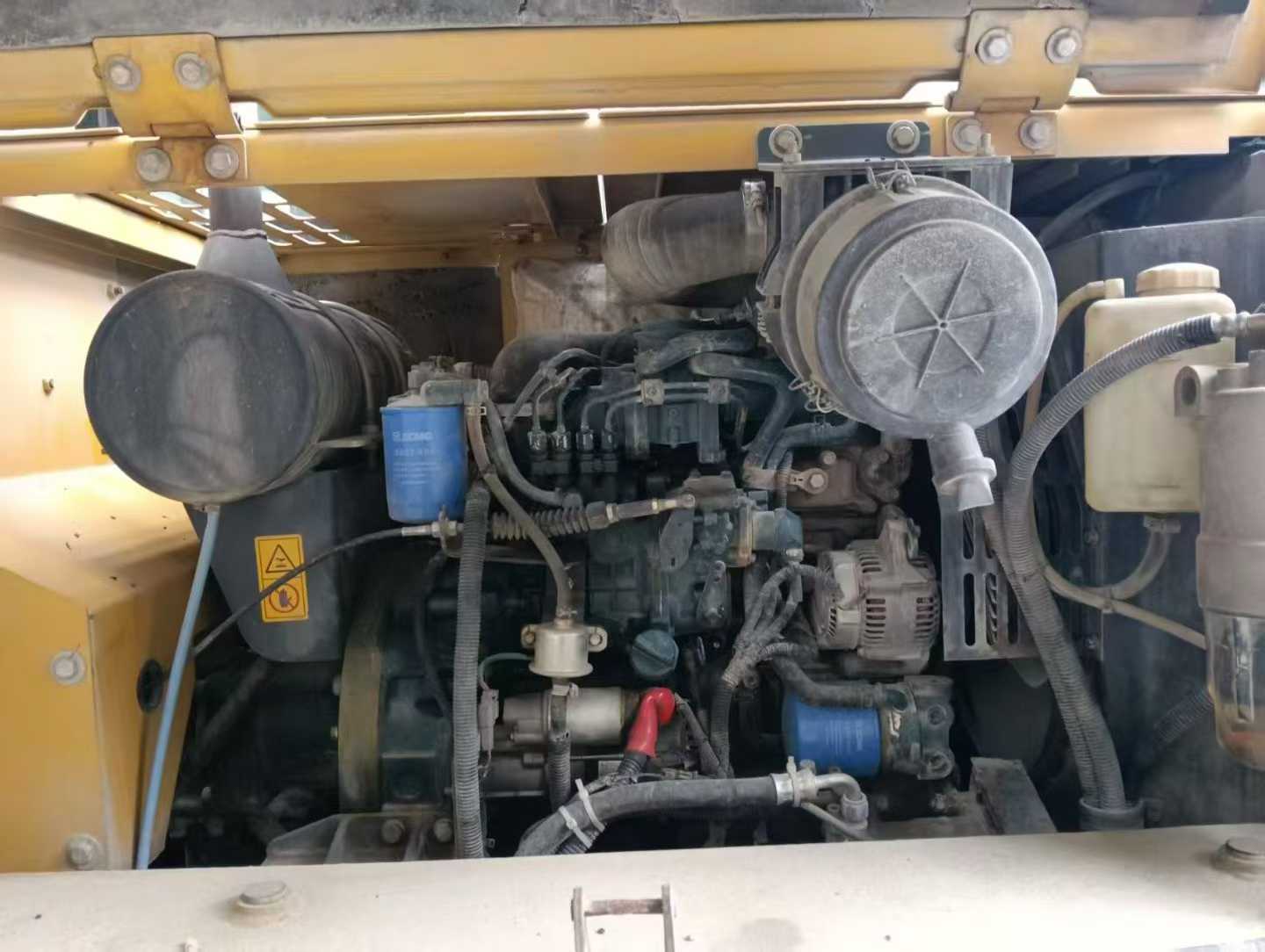 Used XCMG XE75C Excavator 2017 Model / 3