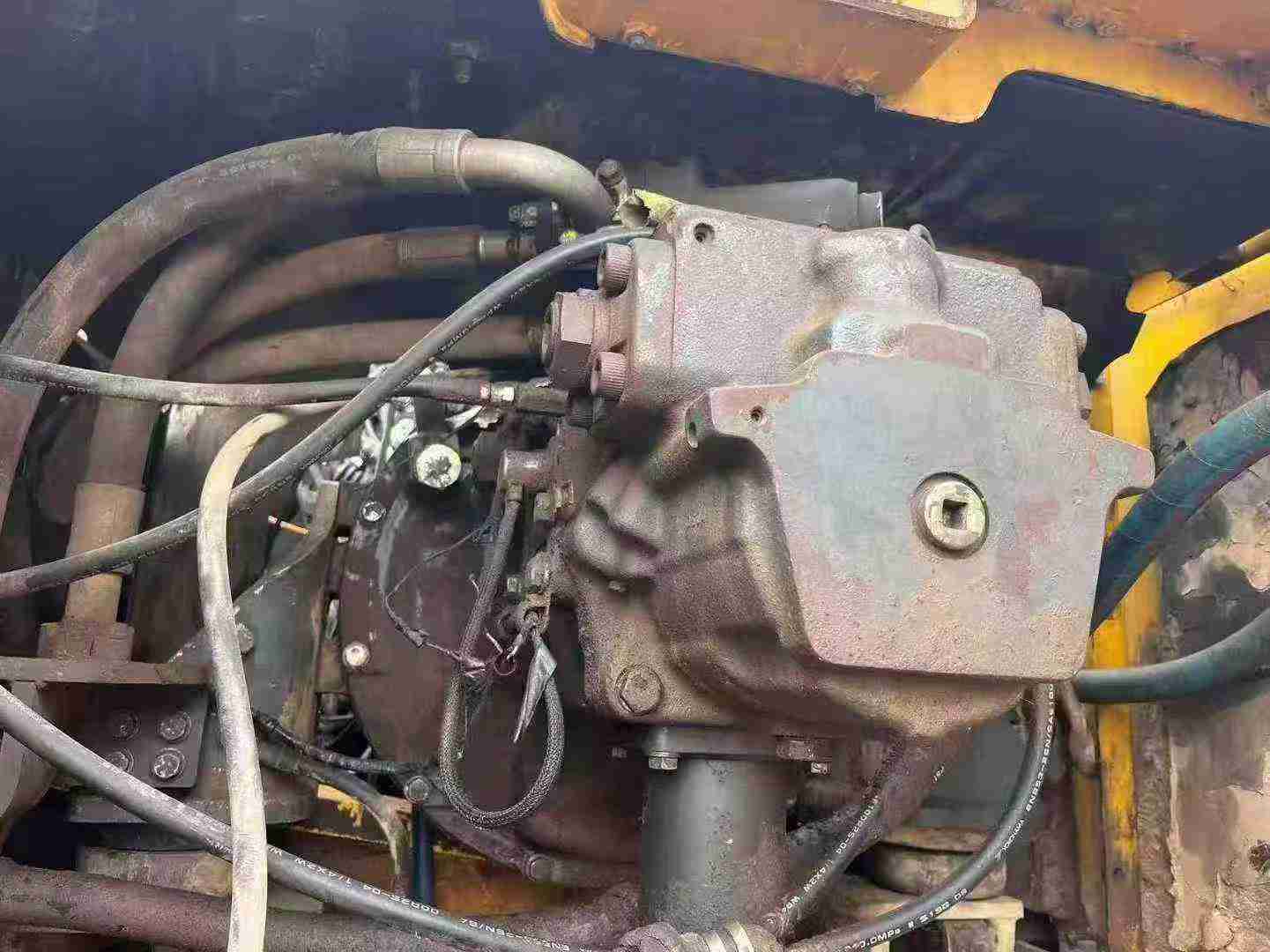 Used Komatsu PC360-7 Excavator 2016 Model / 3