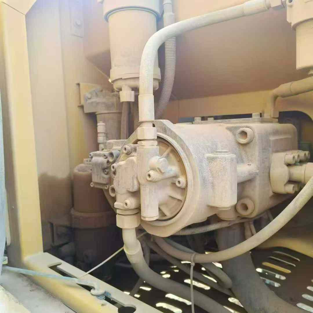 Used XCMG XE245D Excavator 2019 Model / 6