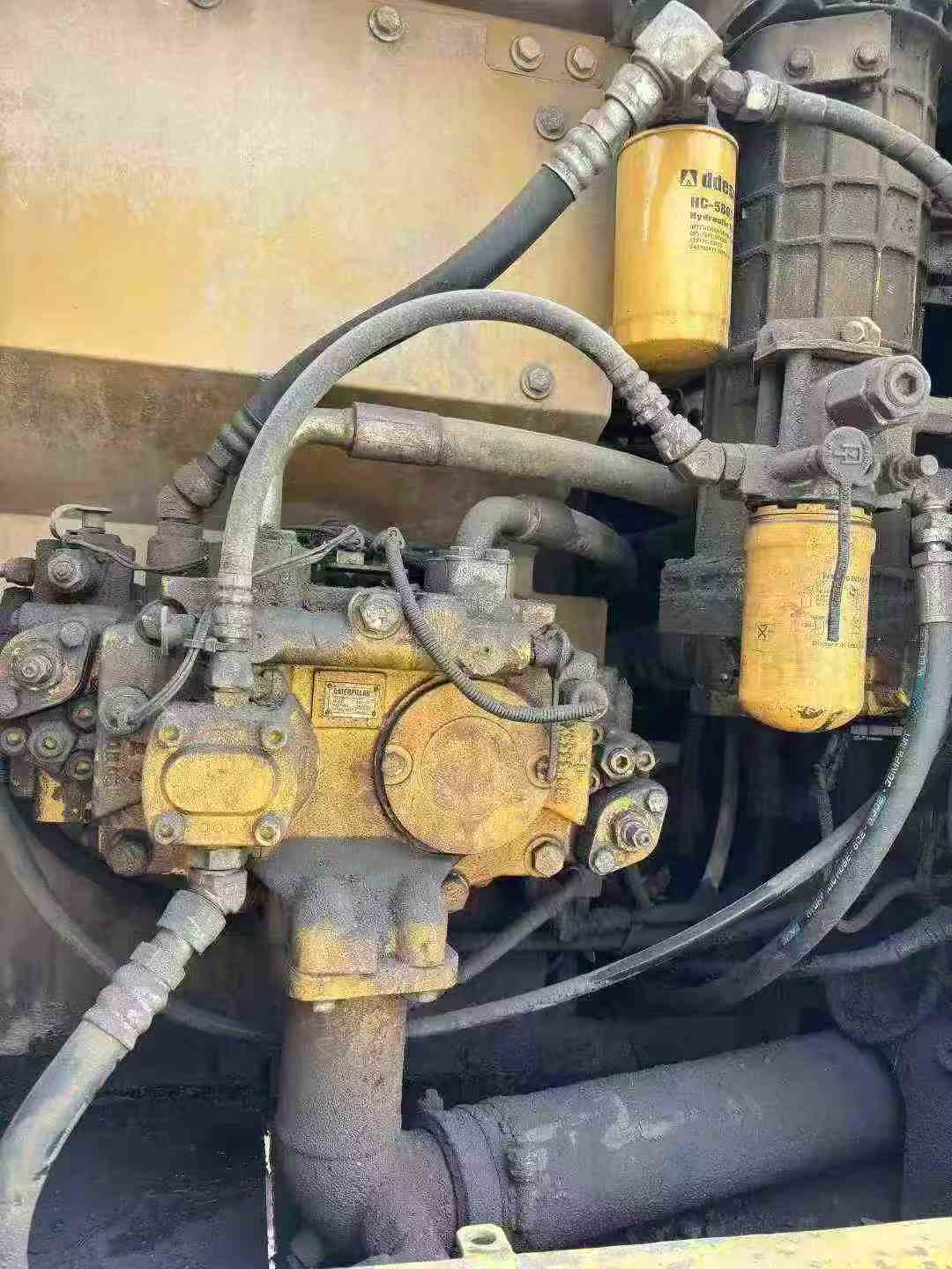 Used Caterpillar 320A Excavator 2011 Model / 6