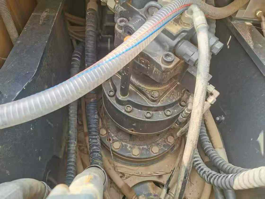 Used XCMG XE200 Excavator 2022 Model / 4