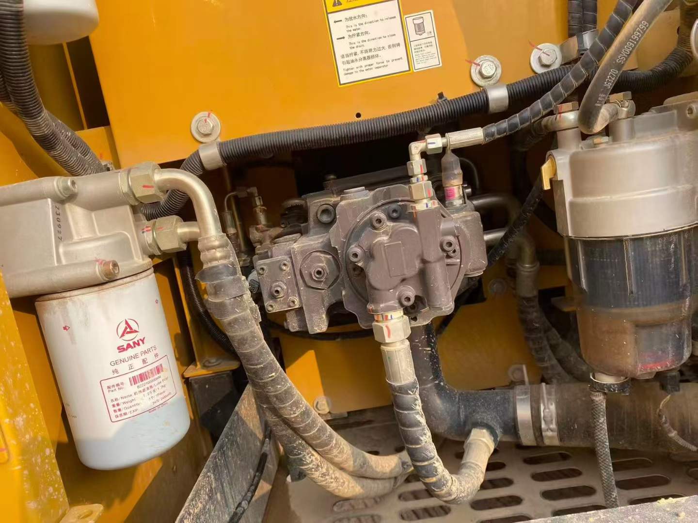 Used Sany SY125C Excavator 2023 Model / 6