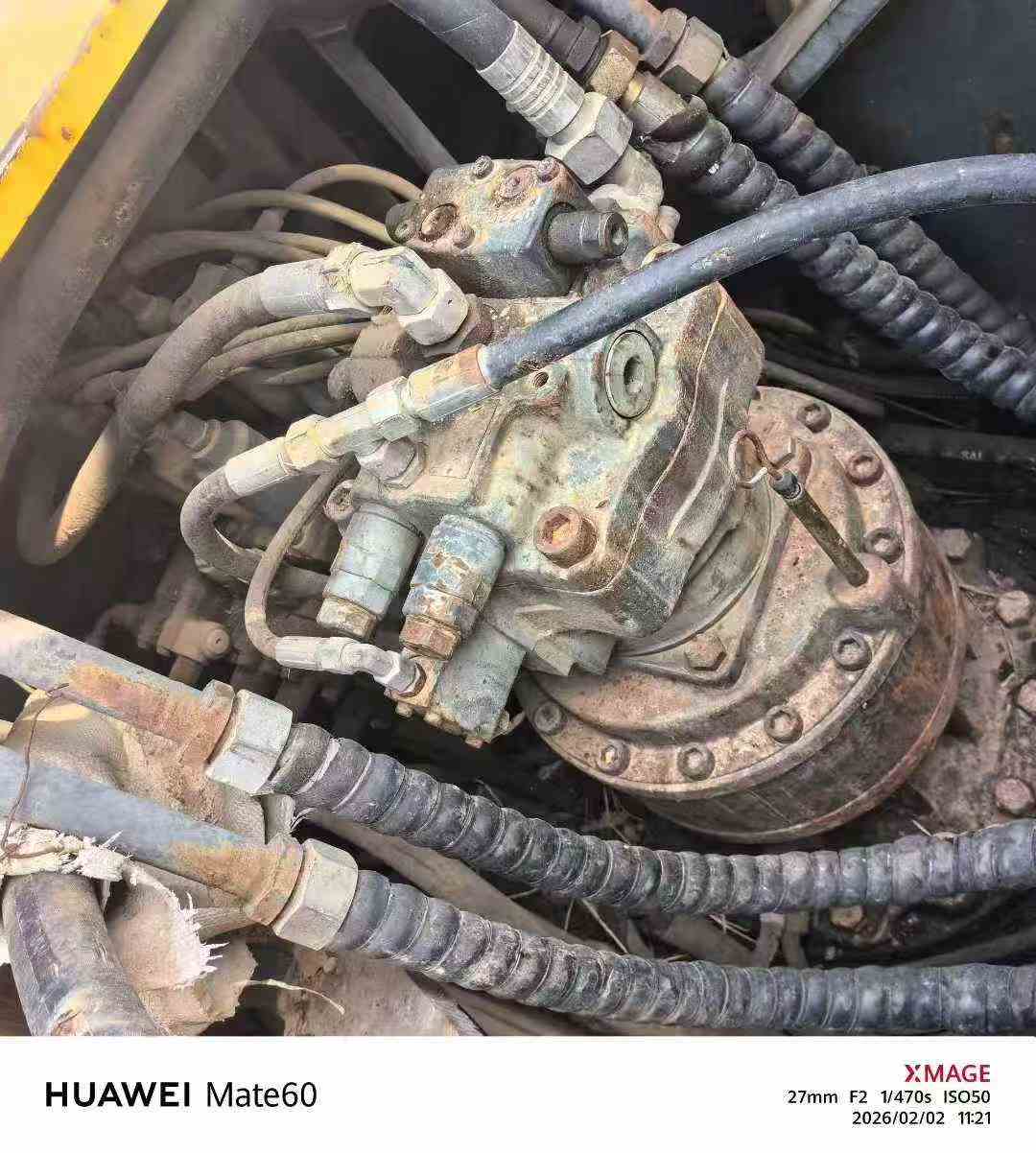 Used XCMG LW220 Excavator 2016 Model / 7