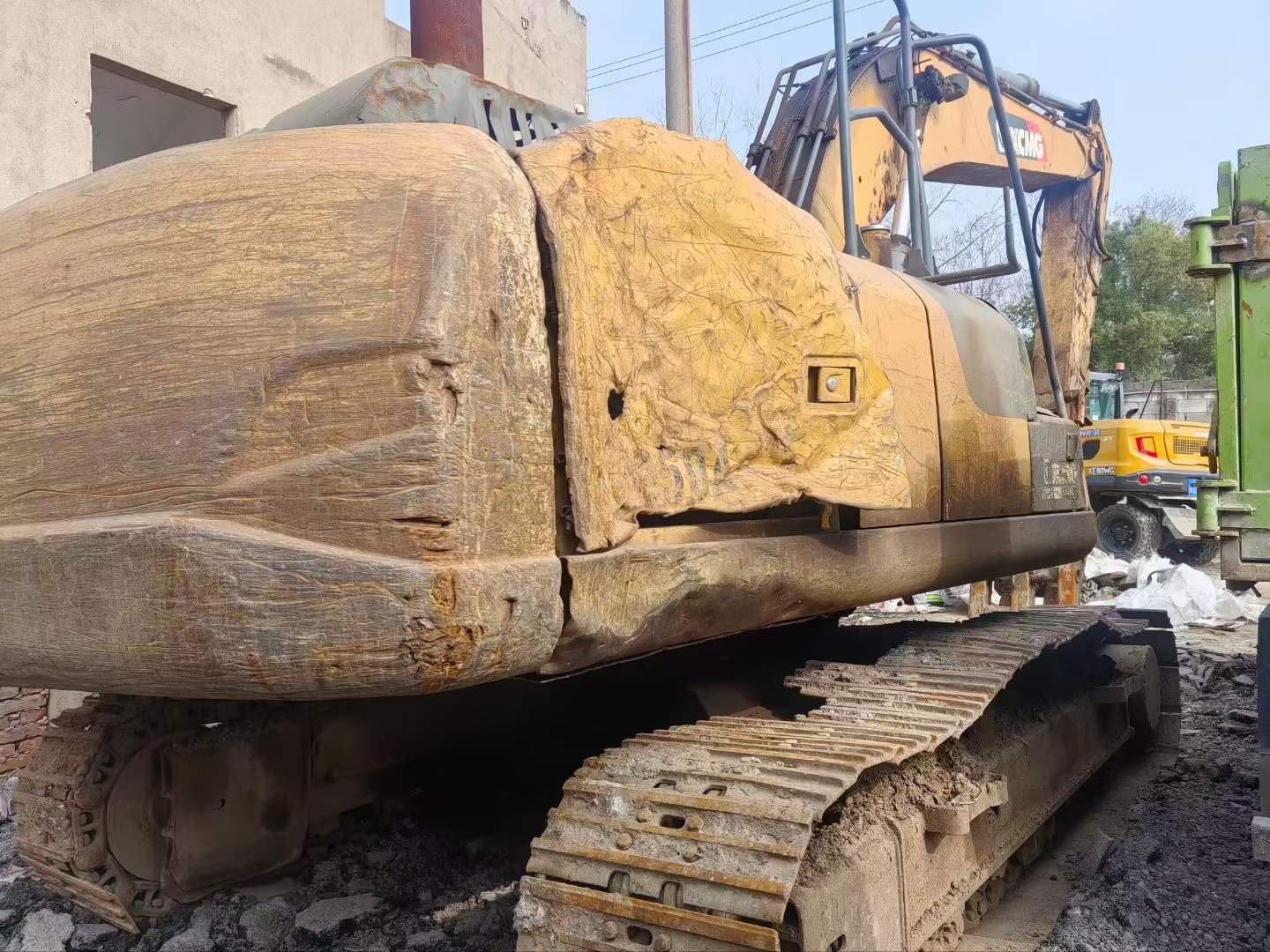 Used XCMG XE205DA Excavator 2021 Model / 4